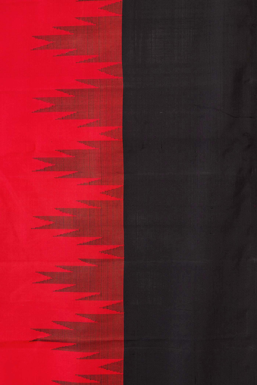 Border image of Red Dual Tone Kanchipuram Silk Saree with Plain Body and Temple Border