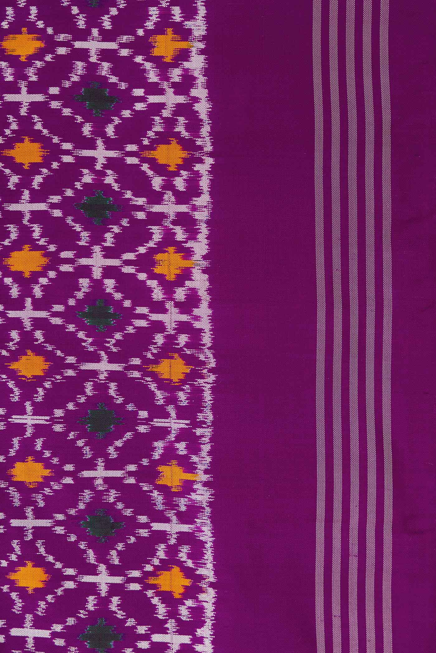 Border image of Purple Pochampally Silk Saree with Pure Ikat on the body and Plain Border