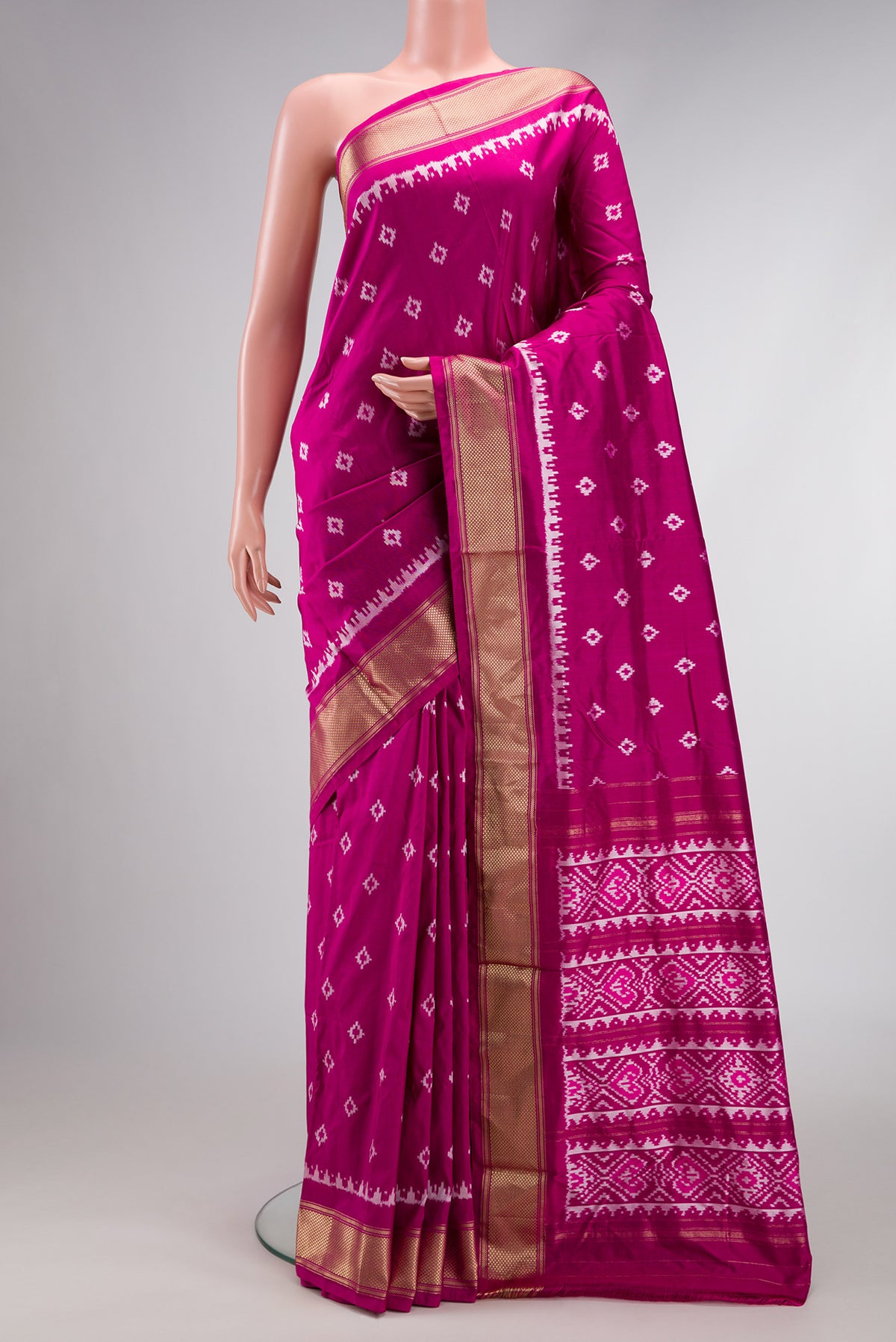 Purple Dual Tone Double Ikat Nine Yards Saree with Ikat Print on the body and Zari Border.  displayed on a mannequin