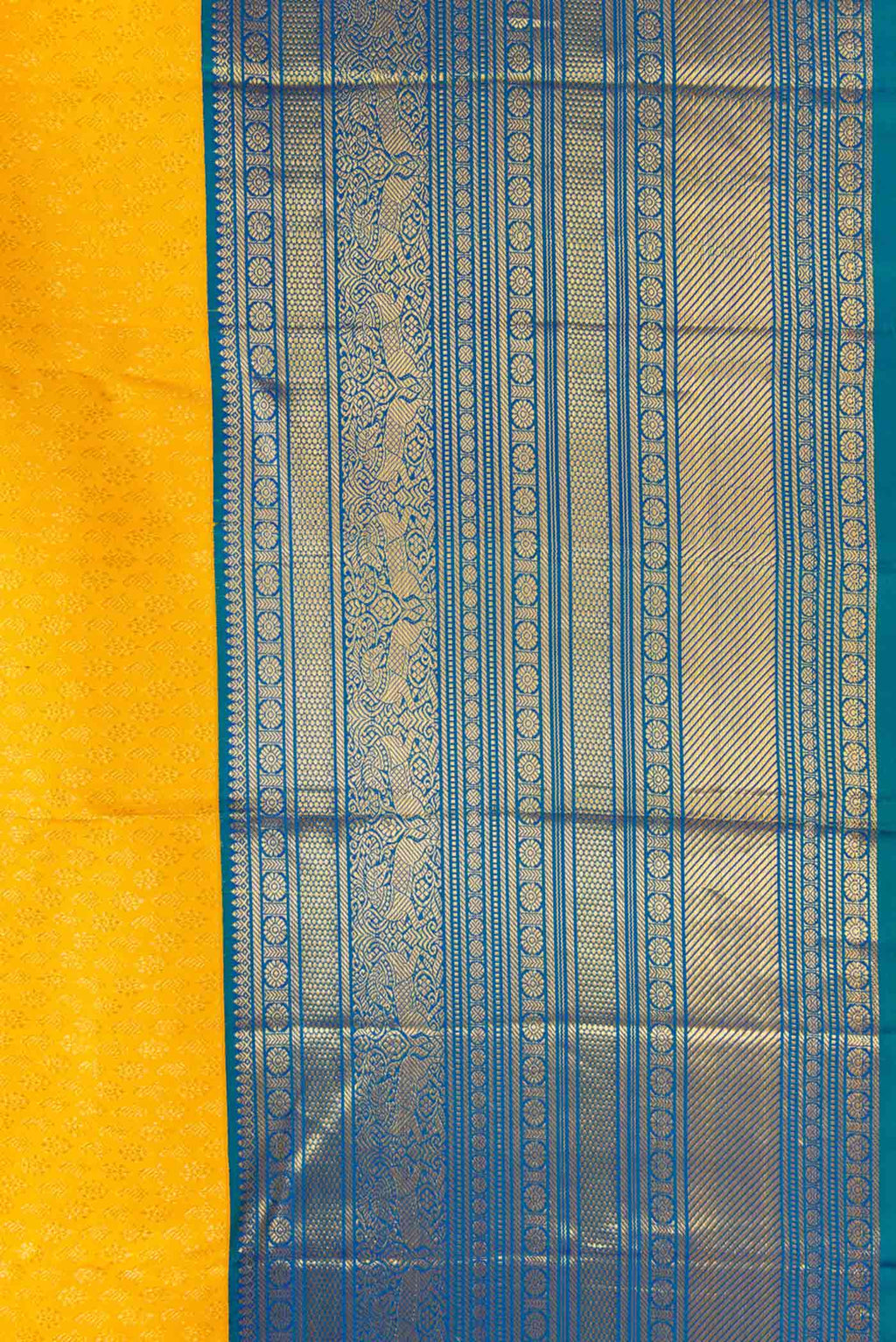 Border image of Yellow Dual Tone Kanjivaram Silk Saree with Zari Brocade on the body and Zari Border. 