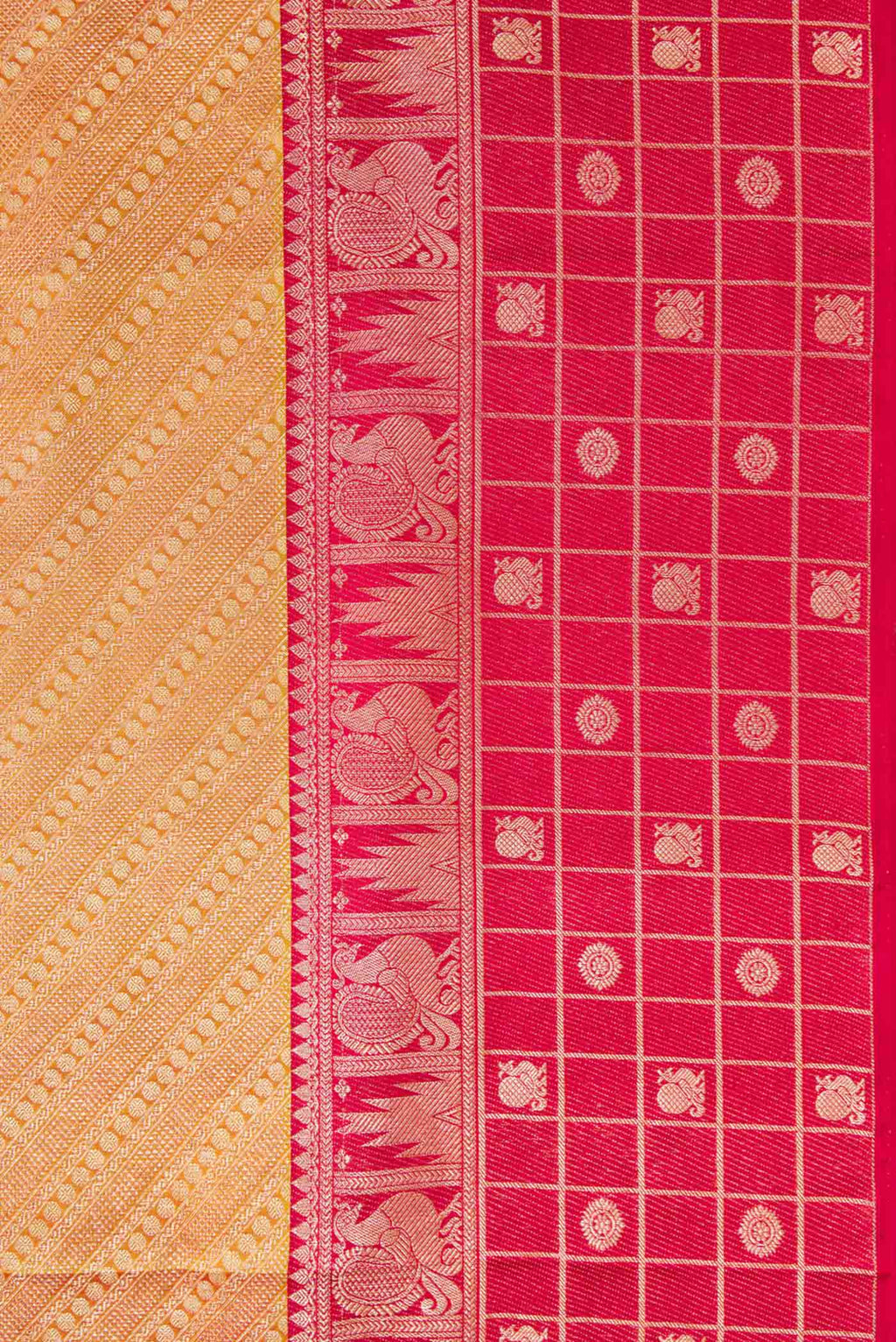 Border image of Gold Dual Tone Kanjivaram Tissue Silk Saree with Zari Brocade on the body and Fancy Border. 