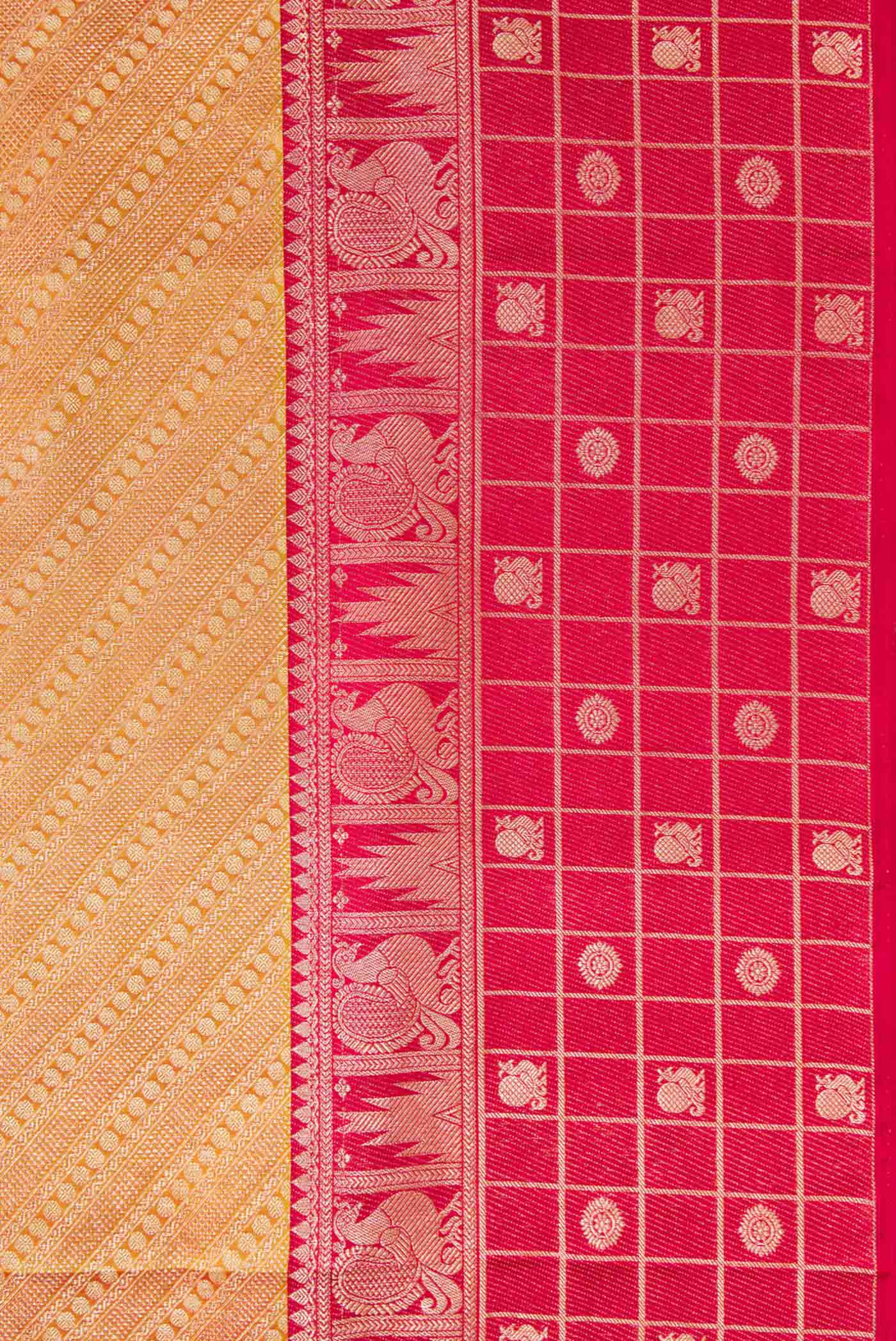 Border image of Gold Dual Tone Kanjivaram Tissue Silk Saree with Zari Brocade on the body and Fancy Border. 