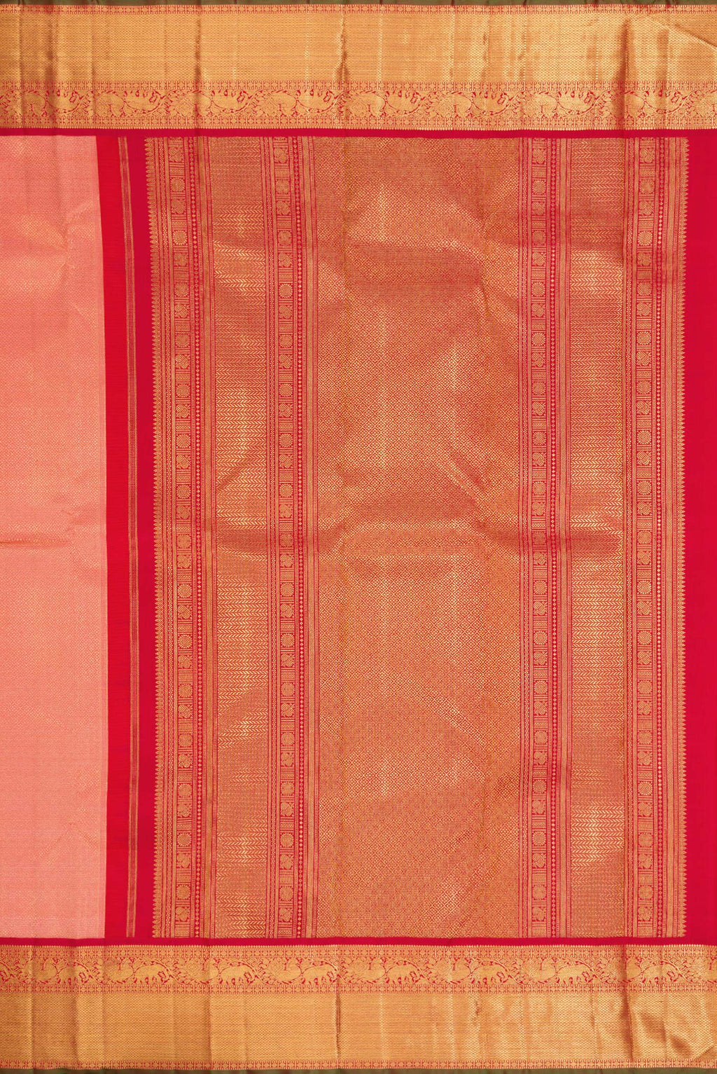 Close up image of the pallu of Pure Silk Pure Zari Coral Dual Tone Kanjivaram Saree with Zari Brocade on the body and Zari Border. 