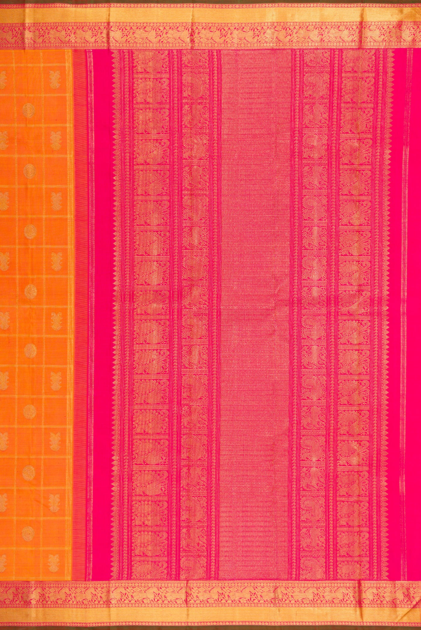 Close up image of the pallu of Pure Silk Pure Zari Orange Dual Tone Kanjivaram Saree with Checked design on the body and Zari Border. 