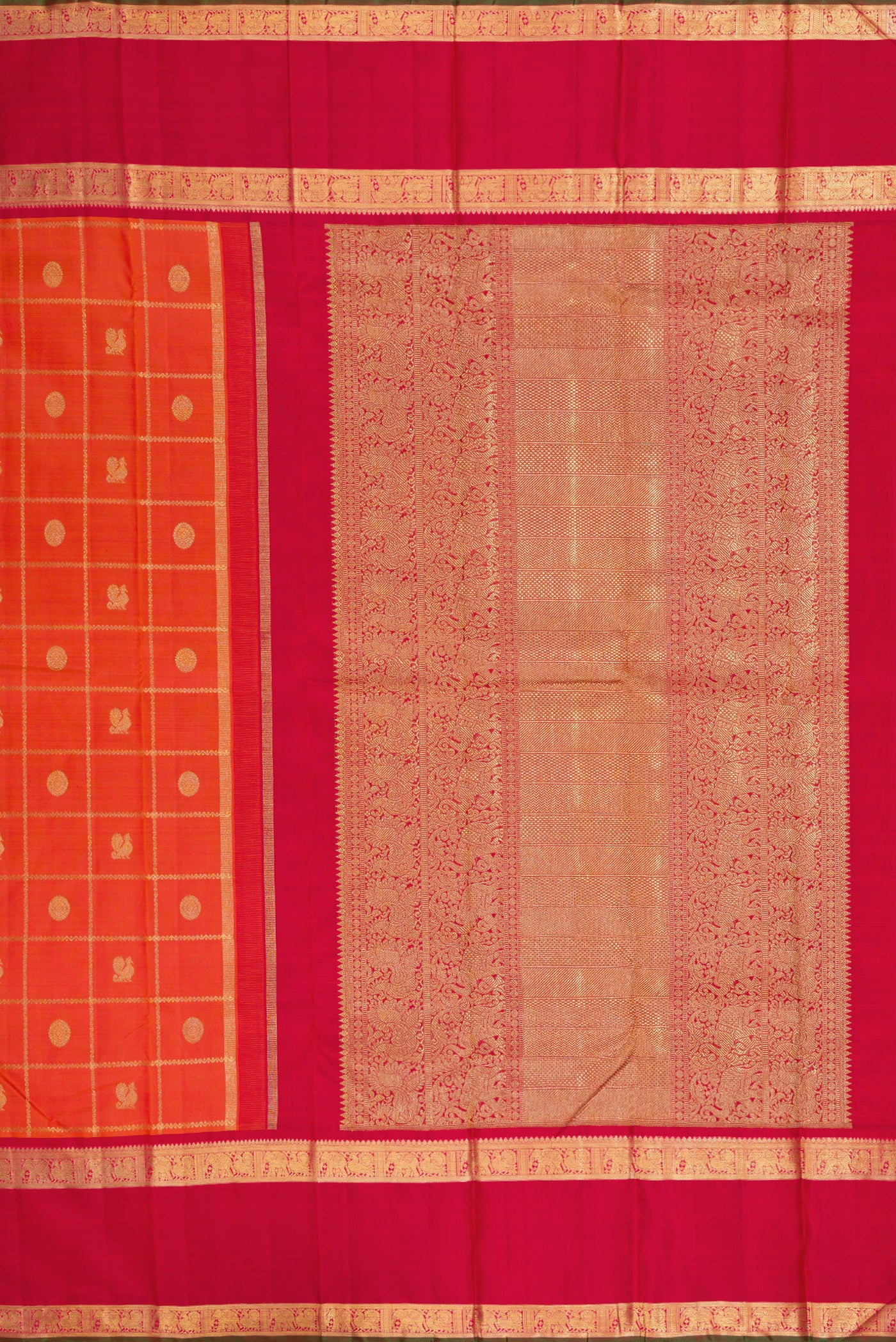 Close up image of the pallu of Pure Silk Pure Zari Orange Dual Tone Kanjivaram Saree with Checked design on the body and Zari Border. 
