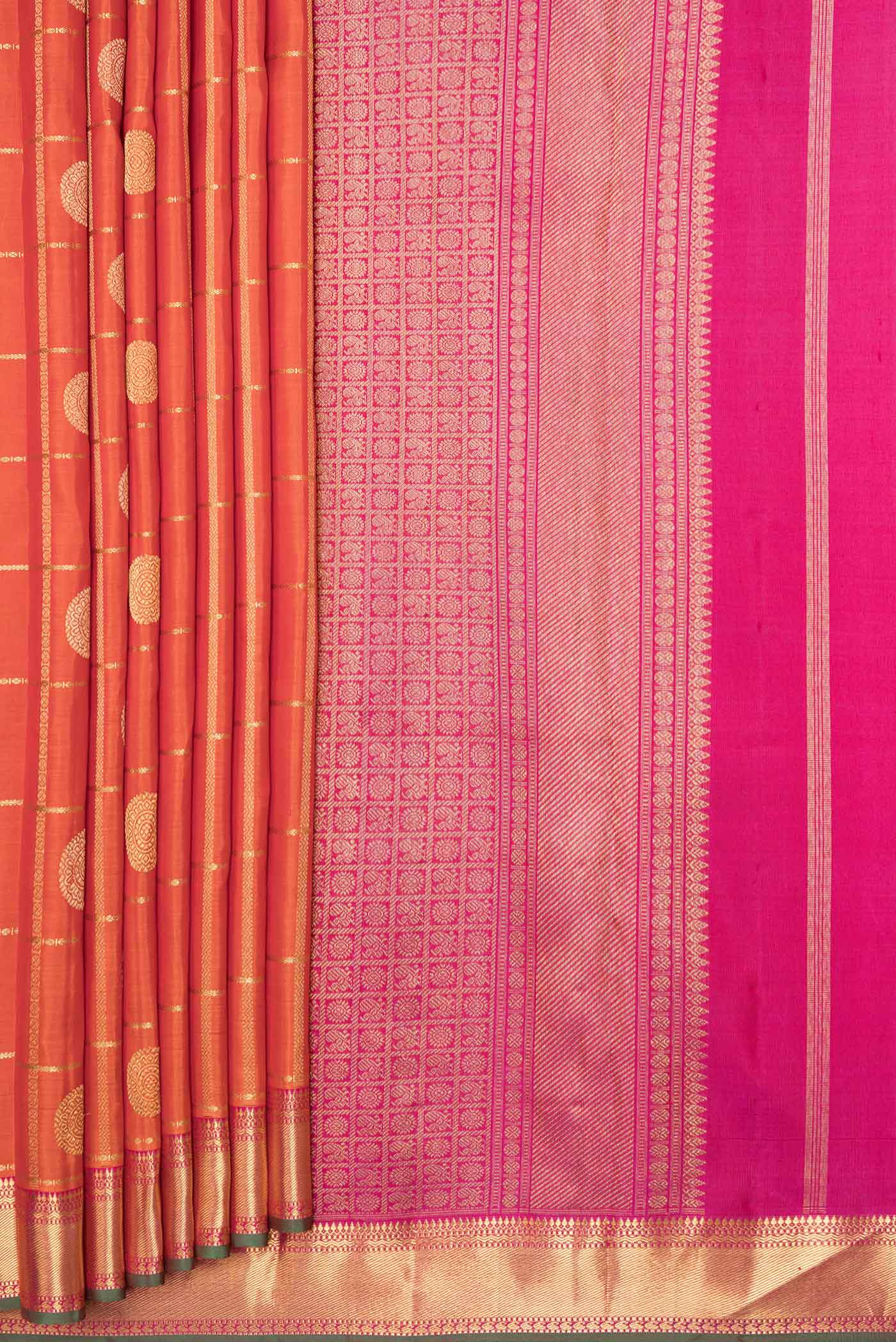 Pleats and pallu of Pure Silk Pure Zari Orange Dual Tone Kanchipuram Saree with Checked design on the body and Zari Border