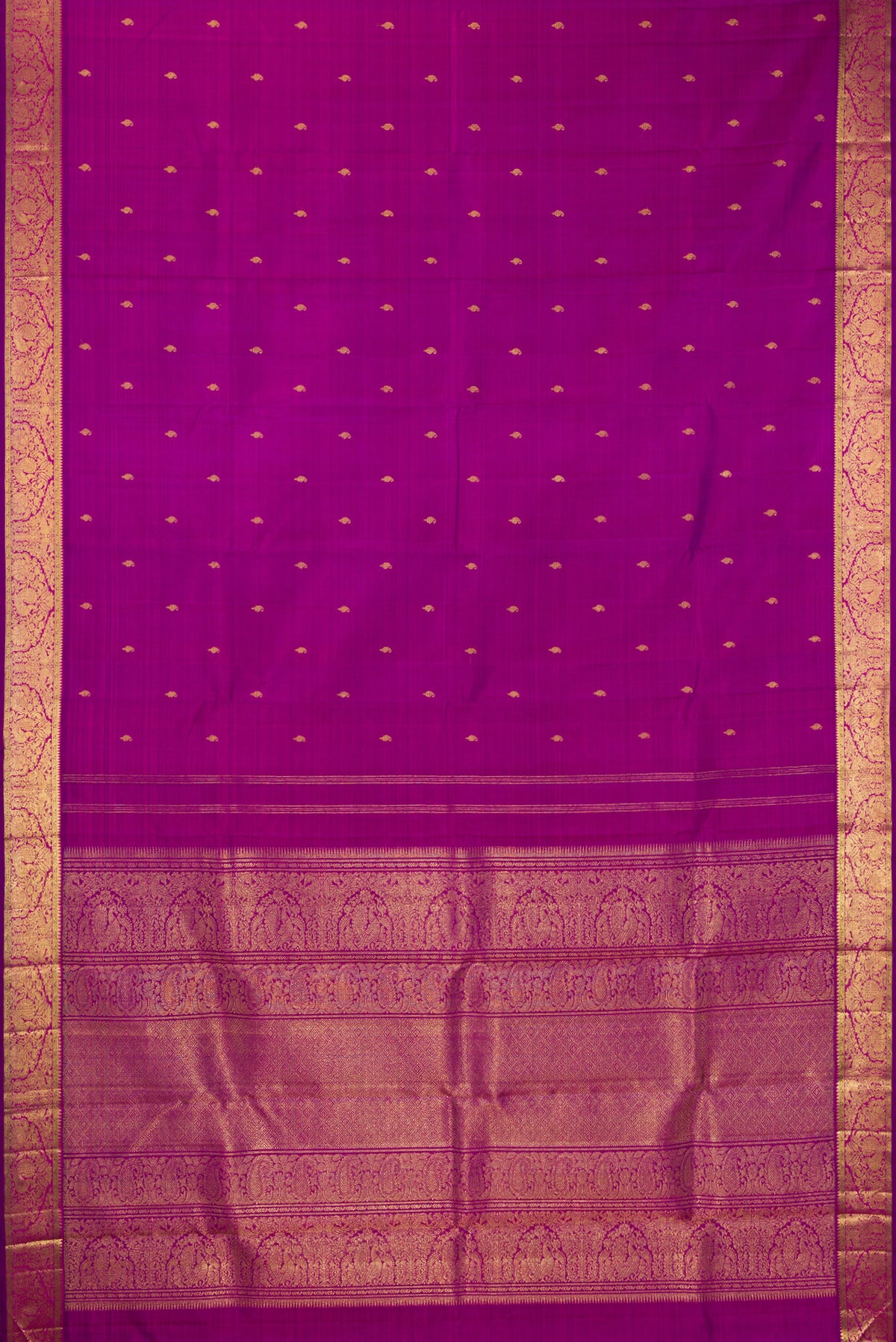 Flat view of Pure Silk Pure Zari Purple Kanchipuram Saree with Zari Butta on the body and Zari Border. 