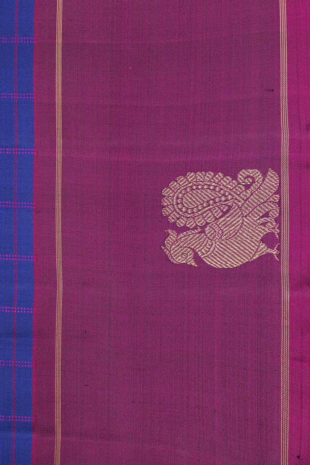 Border image of Royal Blue Dual Tone Kanchipuram Silk Saree with Checked design on the body and Zari Border