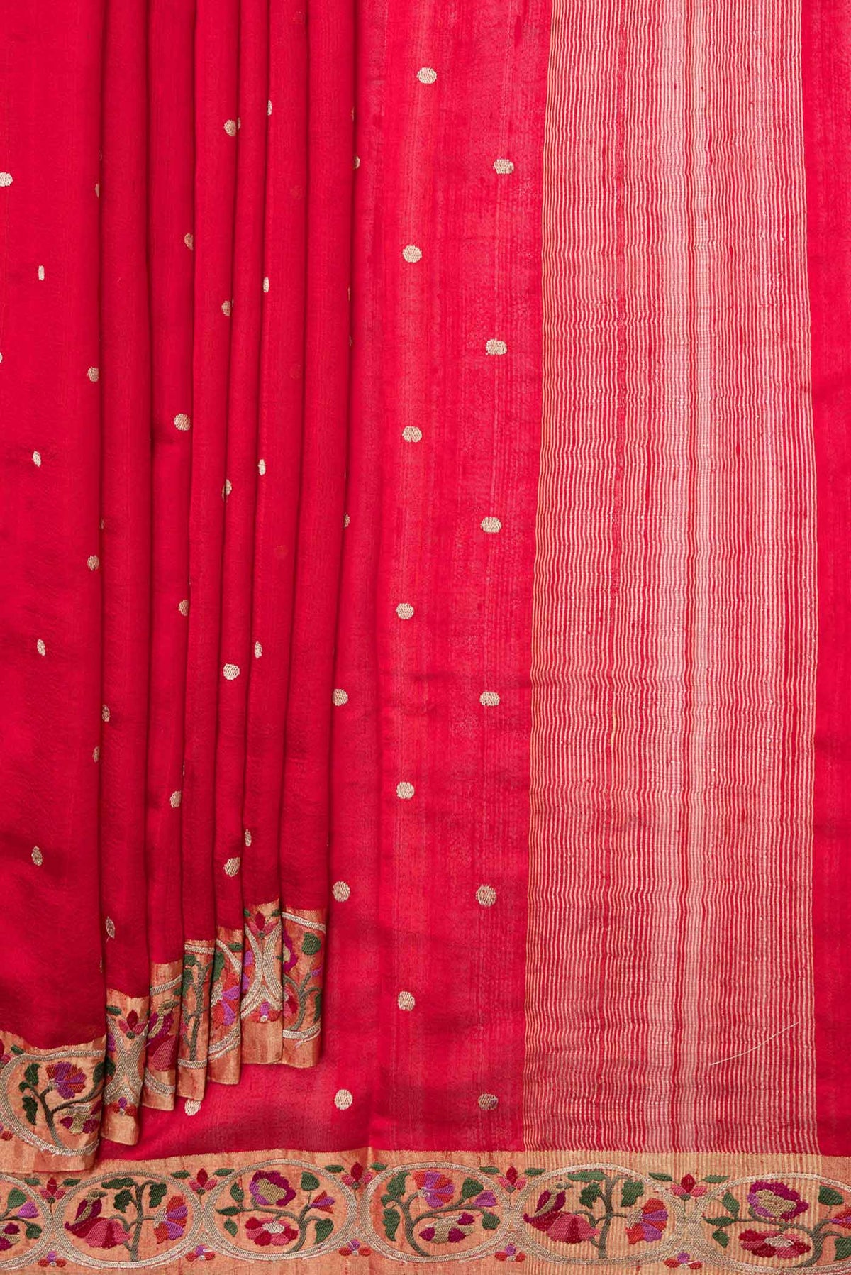 Pleats and pallu of Red Dual Tone Tussar Saree with Zari Butta on the body and Embroidery Border