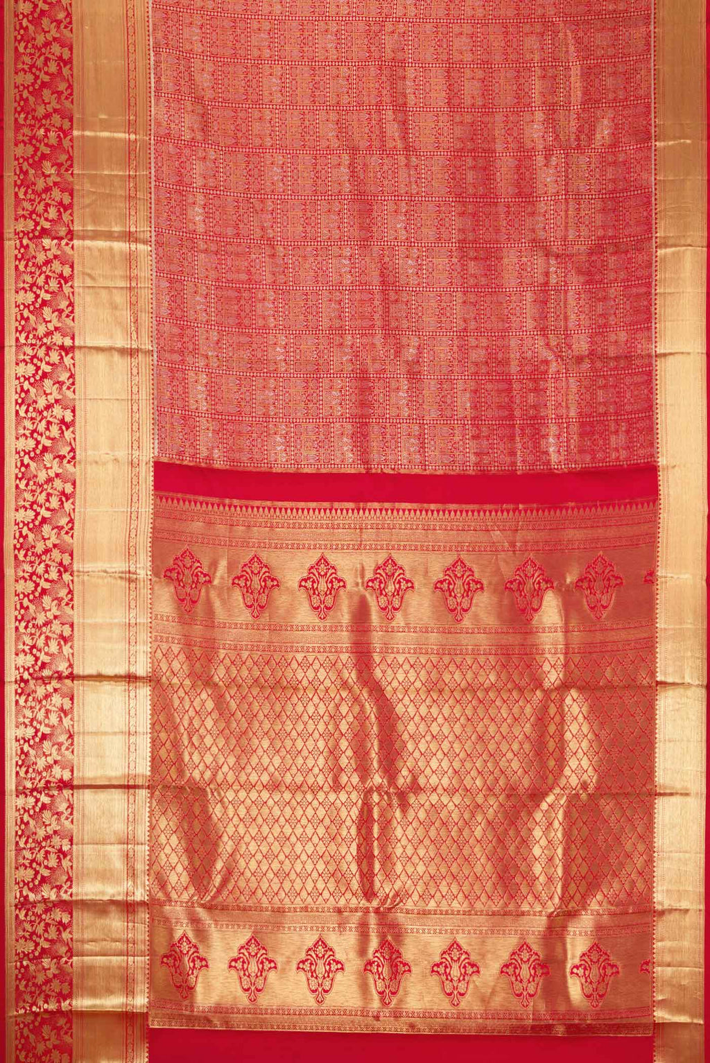 Flat view of Red Dual Tone Kanchipuram Silk Saree with Zari Brocade on the body and Zari Border. 