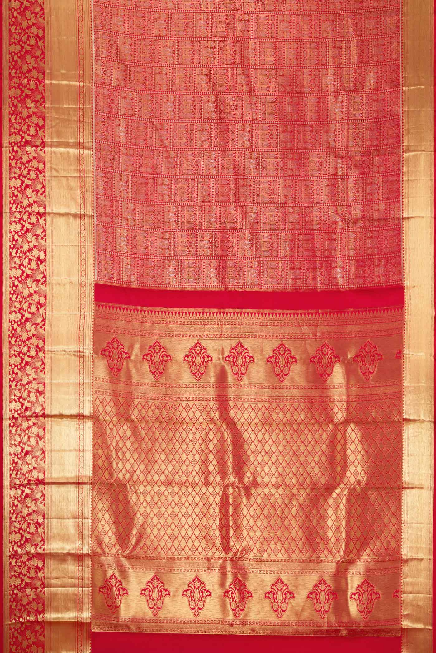 Flat view of Red Dual Tone Kanchipuram Silk Saree with Zari Brocade on the body and Zari Border. 