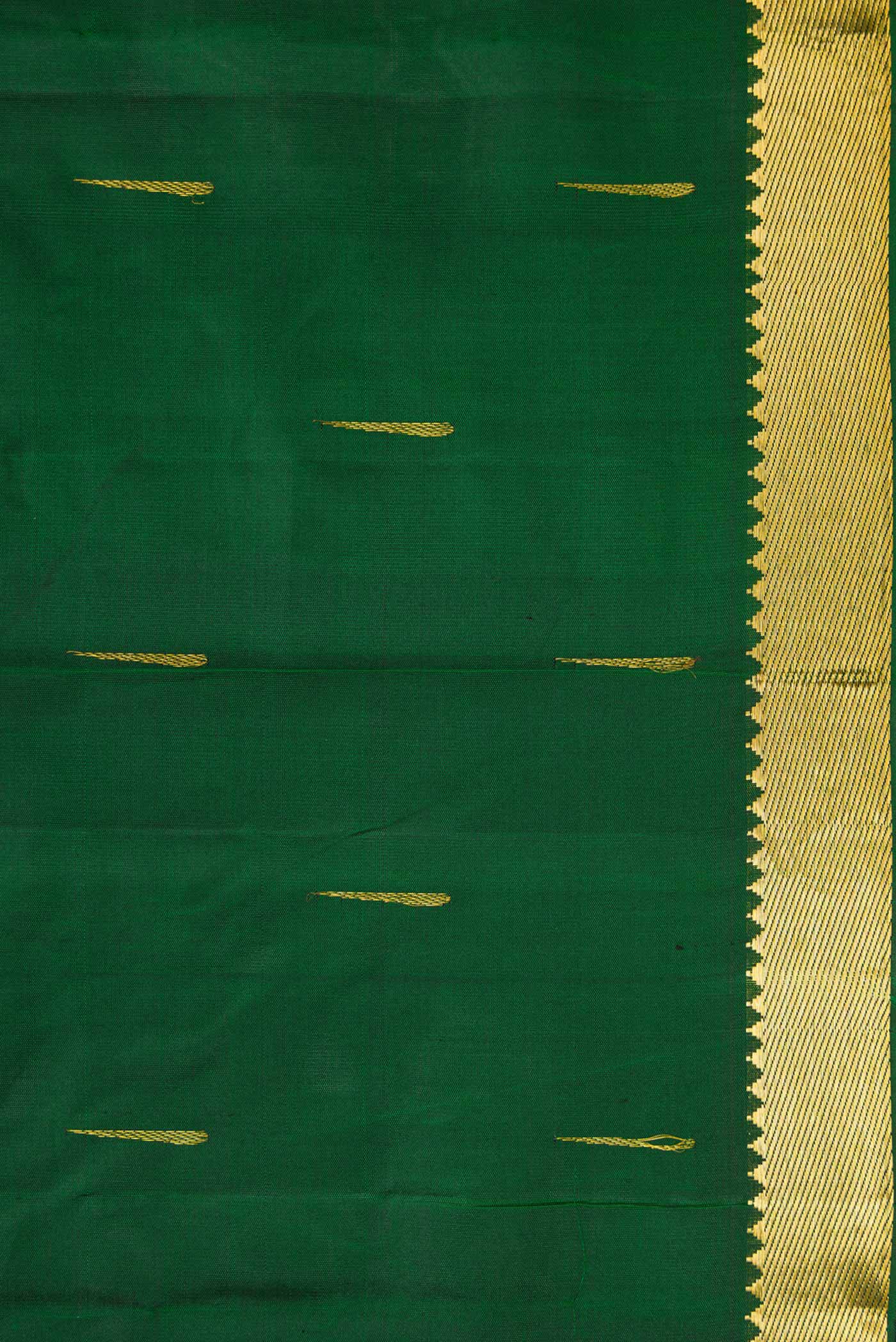 Border image of Bottle Green Dual Tone Kanchipuram Silk Saree with Zari Butta on the body and Zari Border. 