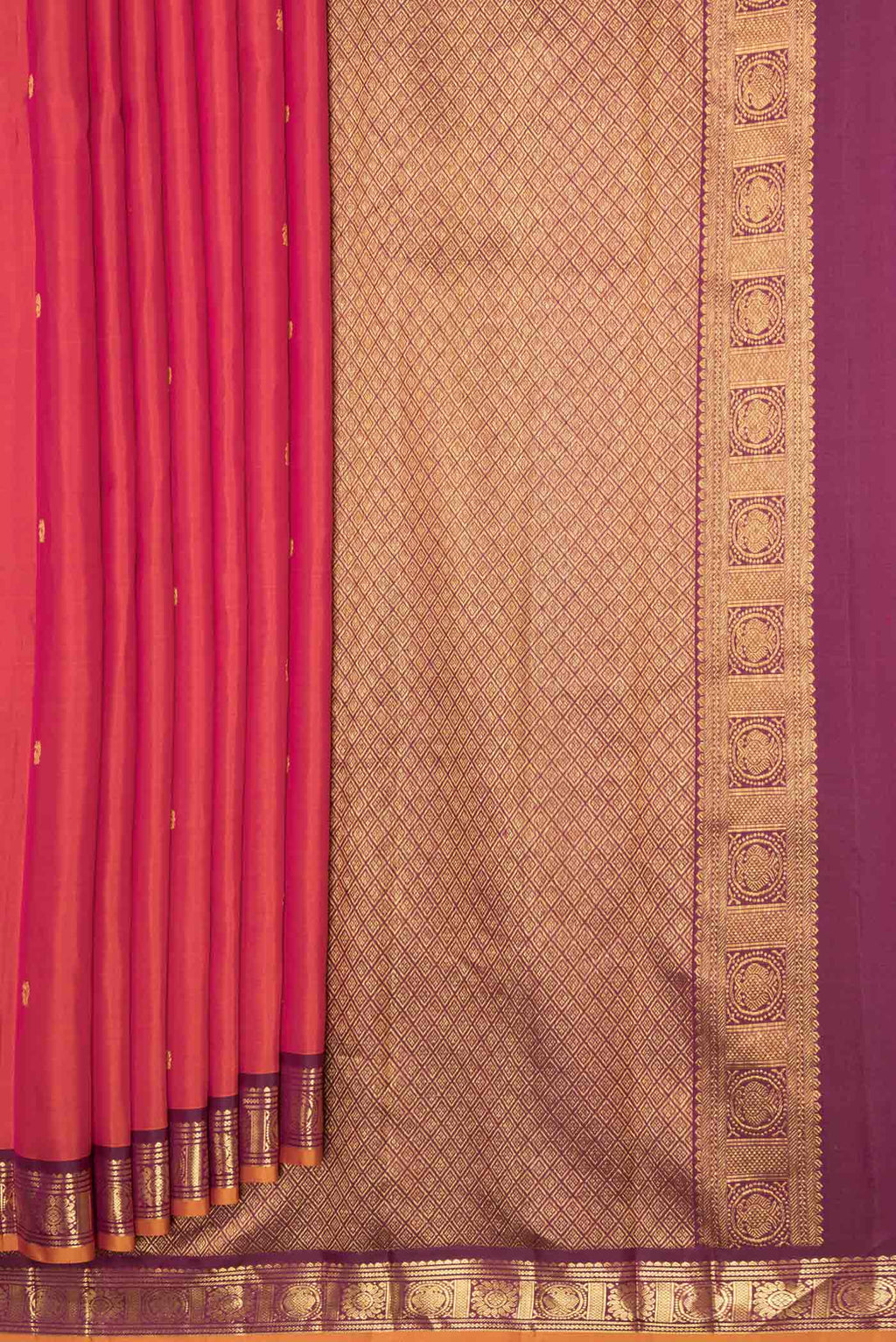 pleats pallu
