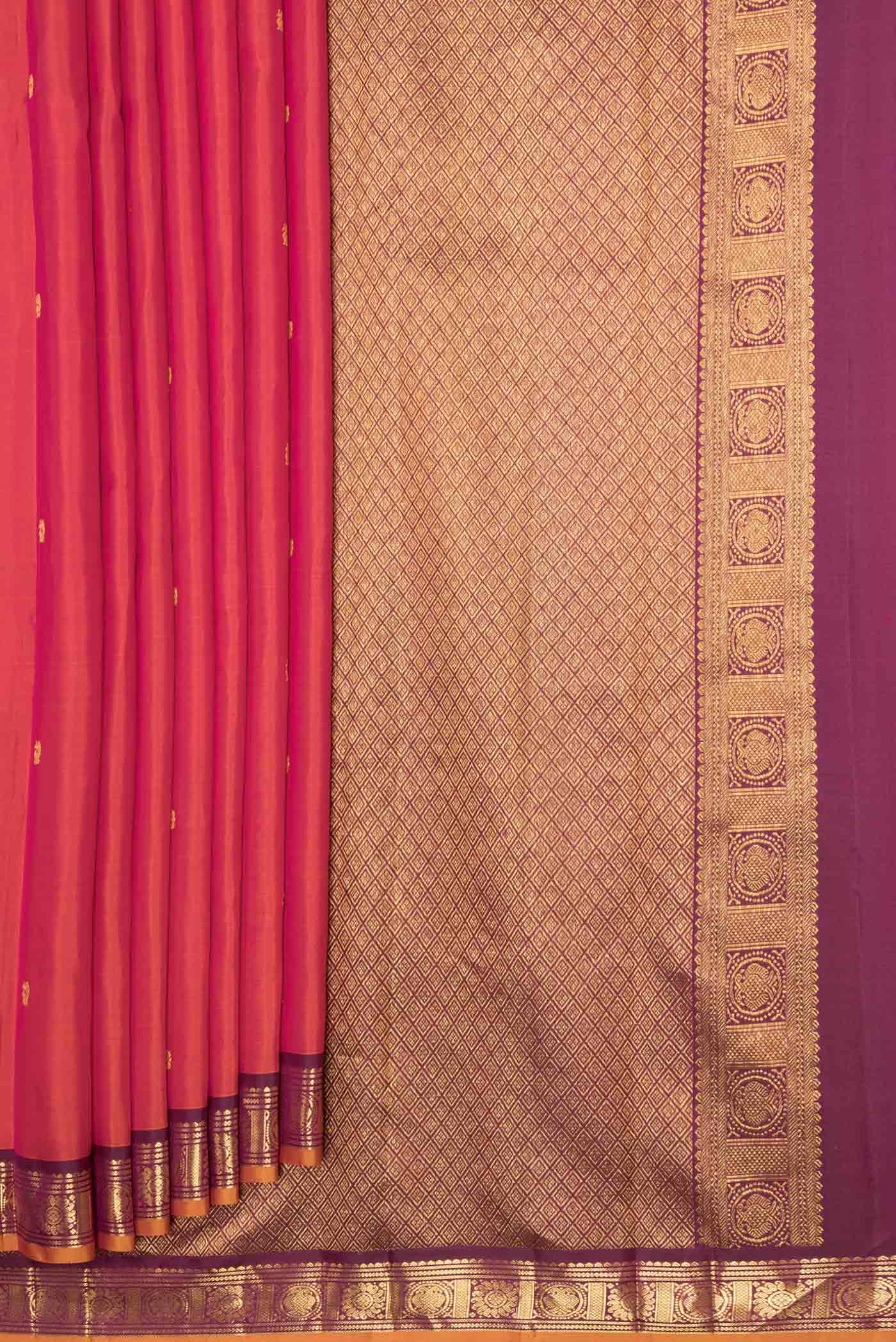 pleats pallu