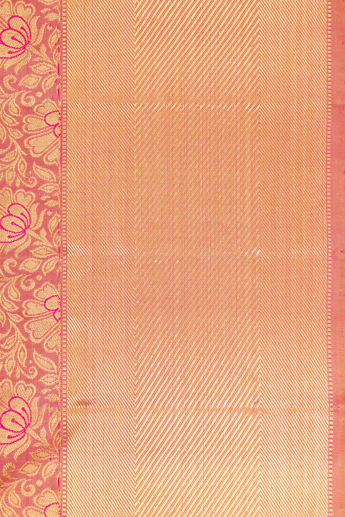 Border image of Pure Silk Pure Zari Rose Gold Dual Tone Kanjivaram Saree with Zari Brocade on the body and Zari Border. 