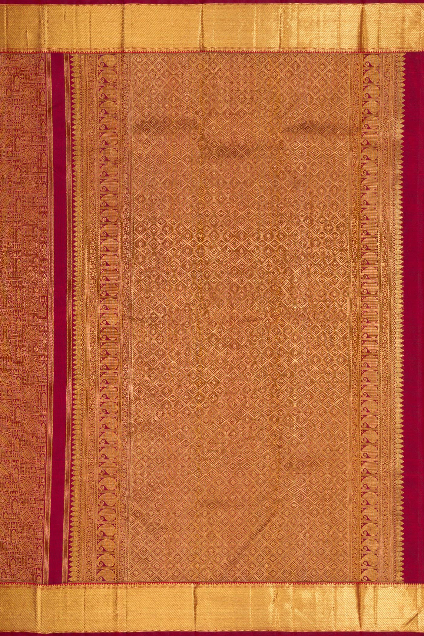 Close up image of the pallu of Pure Silk Pure Zari Maroon Dual Tone Kanjivaram Saree with Zari Brocade on the body and Zari Border. 