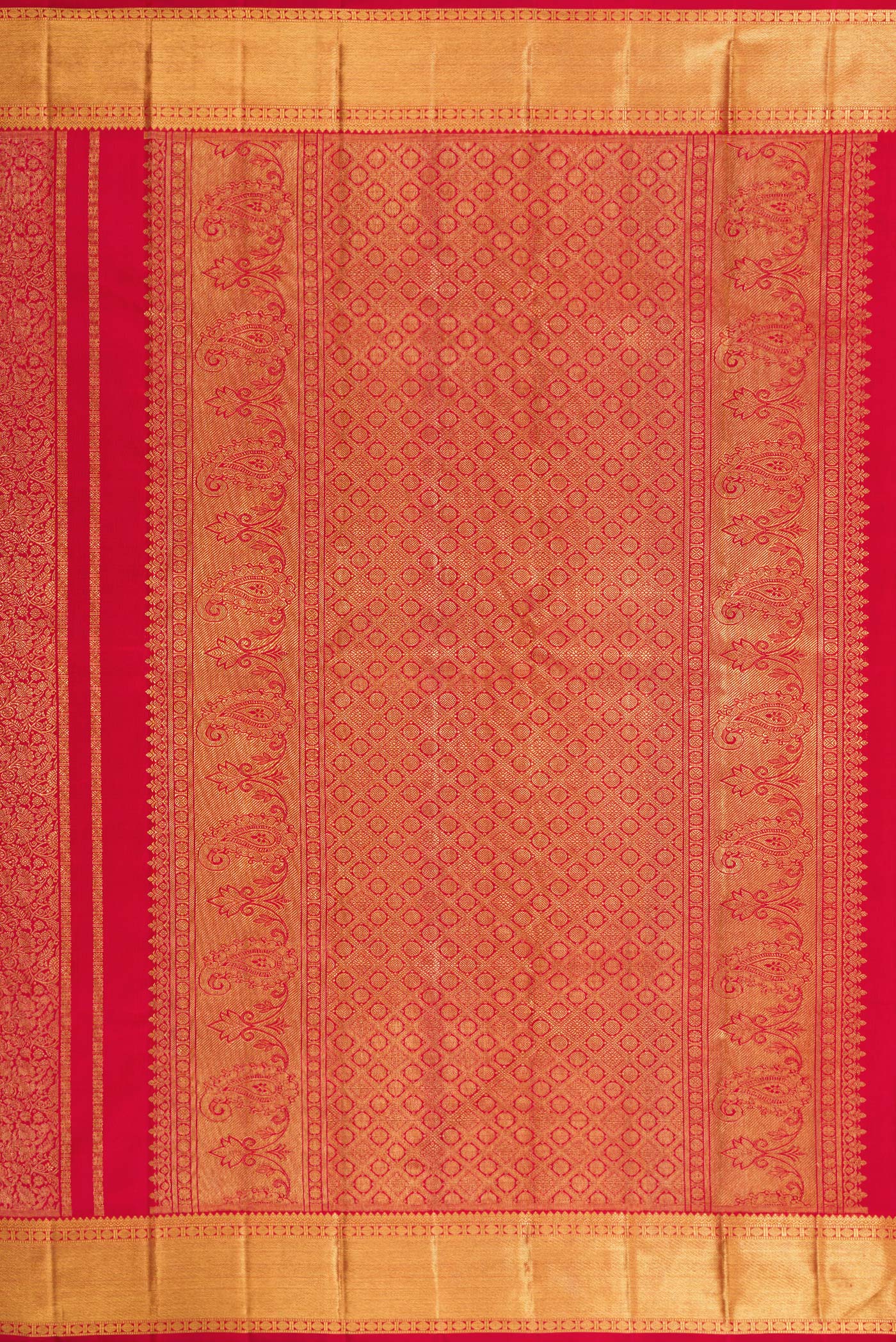 Close up image of the pallu of Pure Silk Pure Zari Red Dual Tone Kanjivaram Saree with Zari Brocade on the body and Zari Border. 