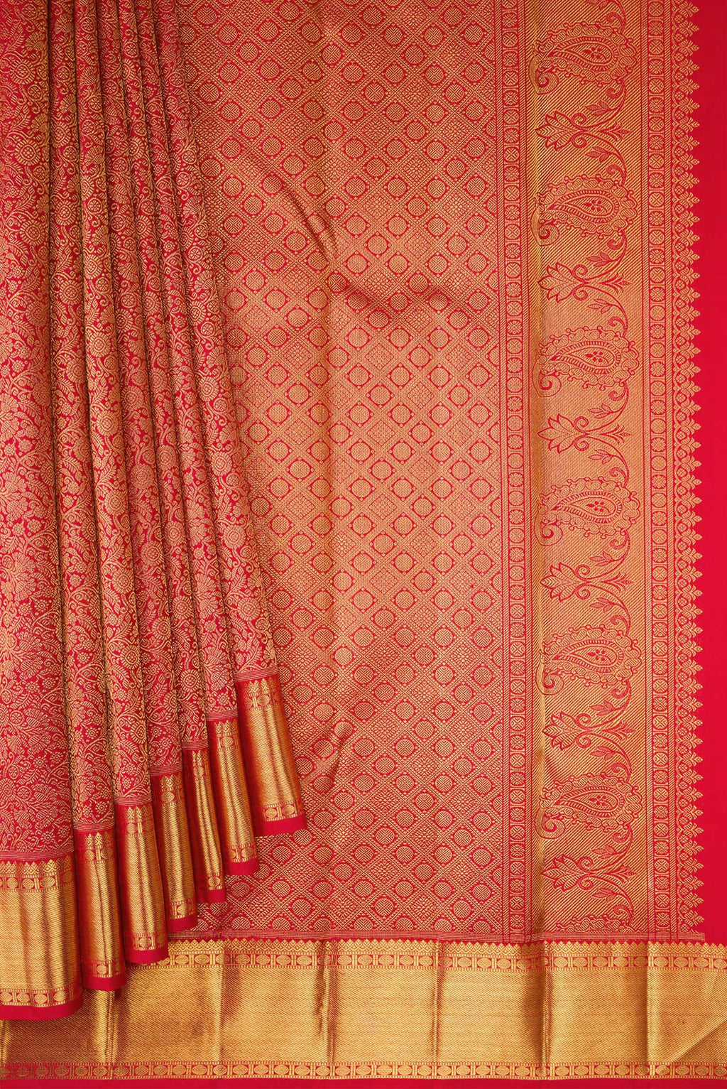 Pleats and pallu of Pure Silk Pure Zari Red Dual Tone Kanjivaram Saree with Zari Brocade on the body and Zari Border. 