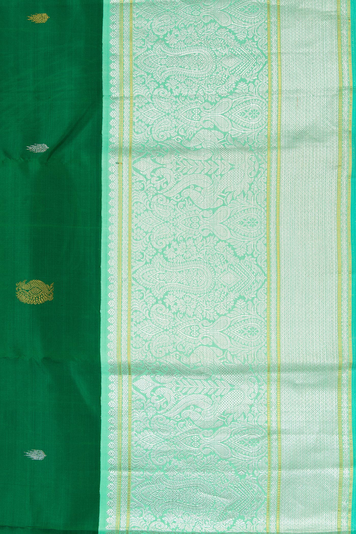 Border image of Pure Silk Pure Zari Green Dual Tone Kanchipuram Saree with Zari Butta on the body and Zari Border. 