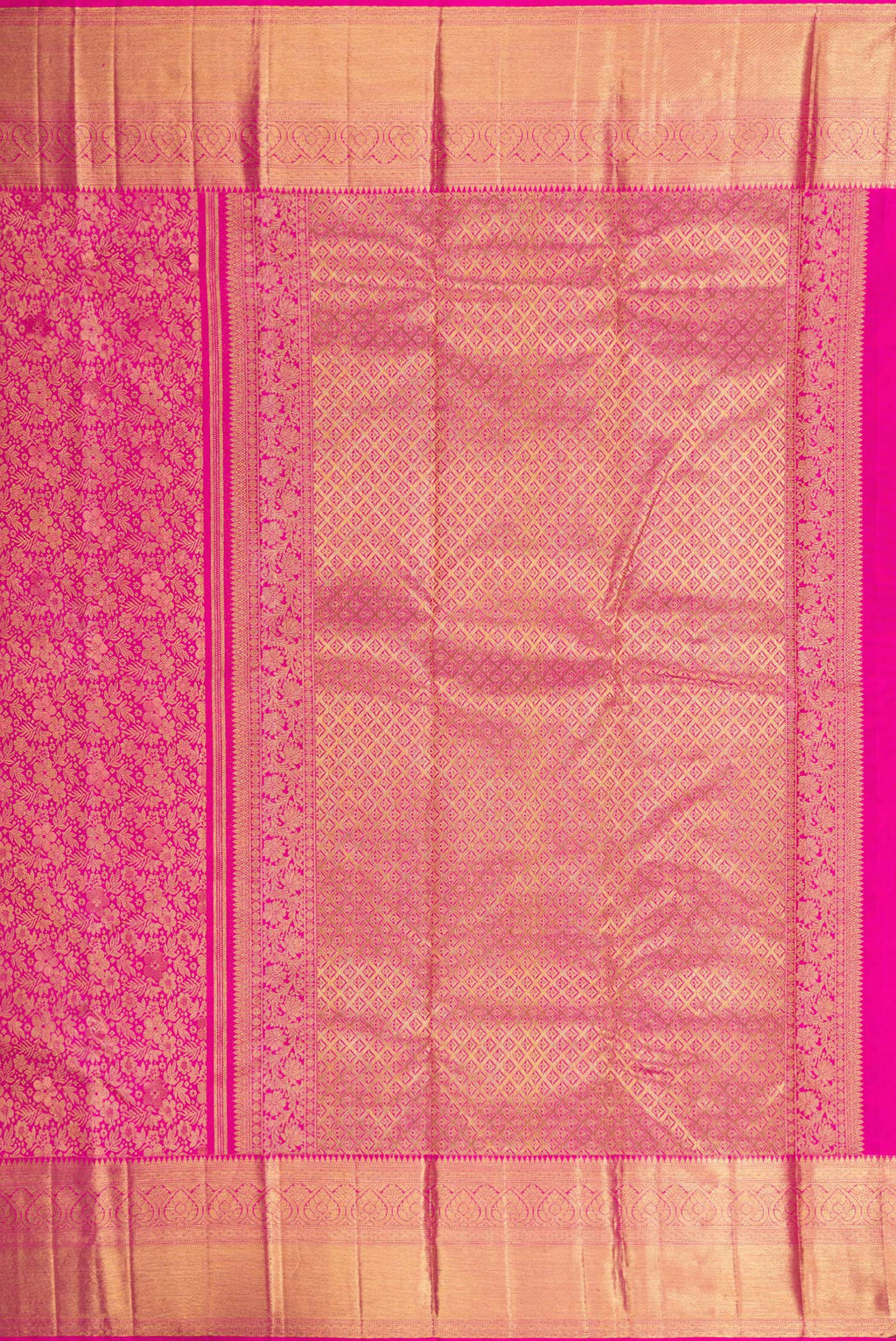 Close up image of the pallu of Pink Kanchipuram Silk Saree with Zari Brocade on the body and Zari Border. 