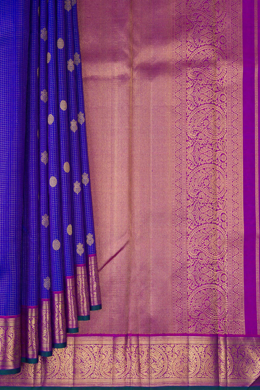 Pleats and pallu of Pure Silk Pure Zari Royal Blue Kanjivaram Saree with Checked design on the body and Zari Border. 