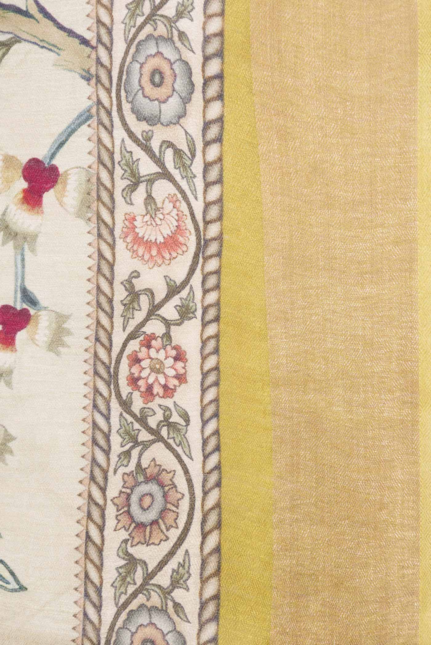 Border image of Beige Dual Tone Tussar Saree with Printed design on the body and Zari Border