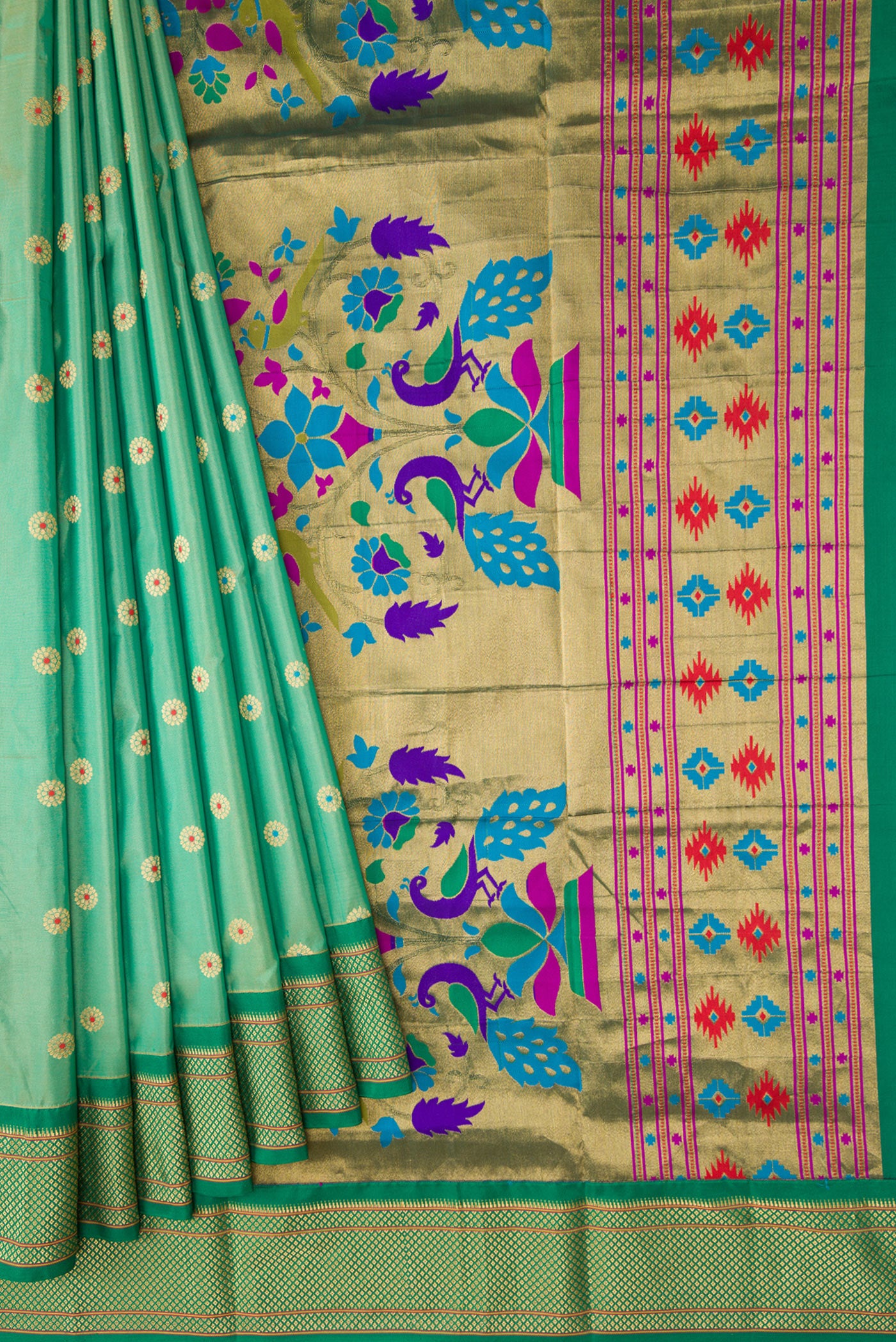 Pleats and pallu of Light Green Dual Tone Paithani Silk Saree with Zari And Thread Butta on the body and Zari Border. 