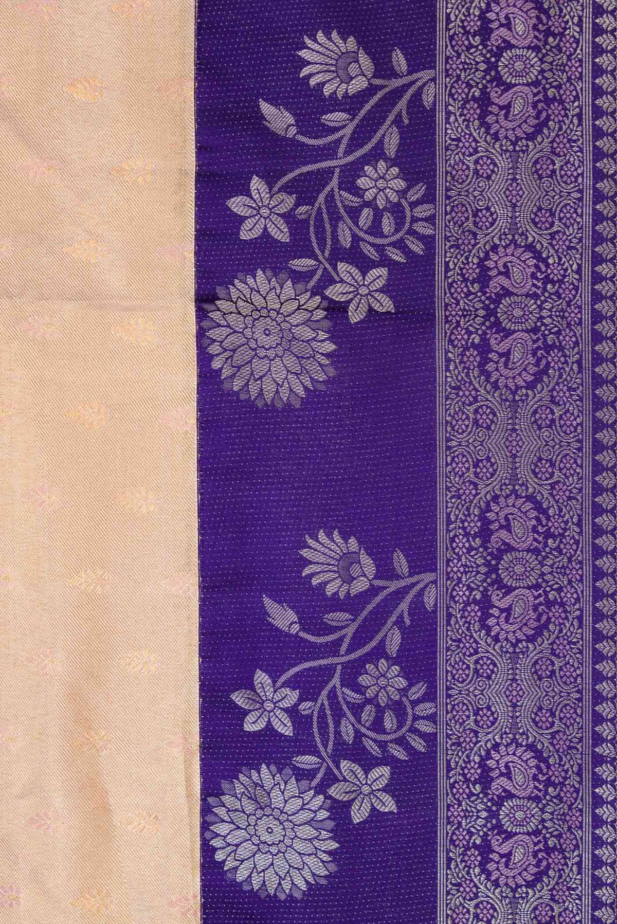 Border image of Gold Dual Tone Kanjivaram Tissue Silk Saree with Zari Brocade on the body and Zari Border. 