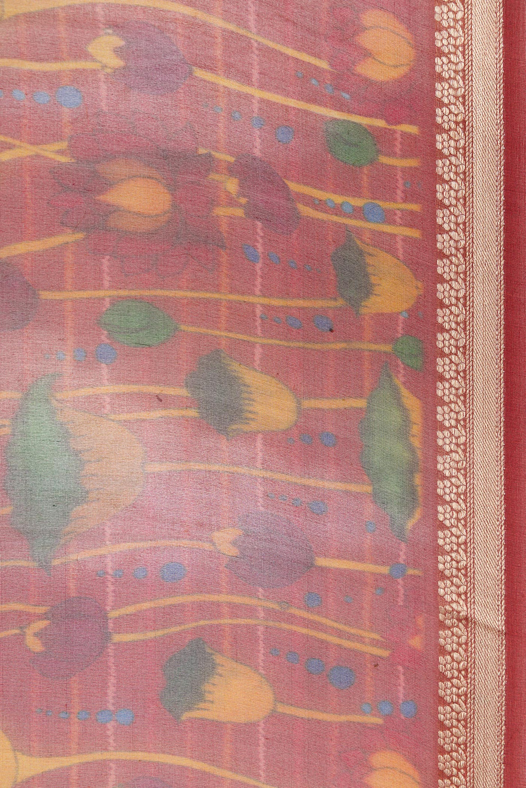 Border image of Maroon Dual Tone Organza Silk Saree with Printed design on the body and Zari Border. 