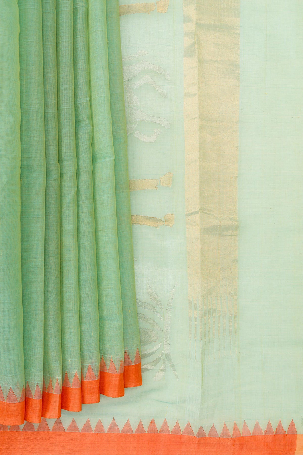 Pleats and pallu of Pista Green Dual Tone Uppada Silk Saree with Plain Body and Thread Border. 