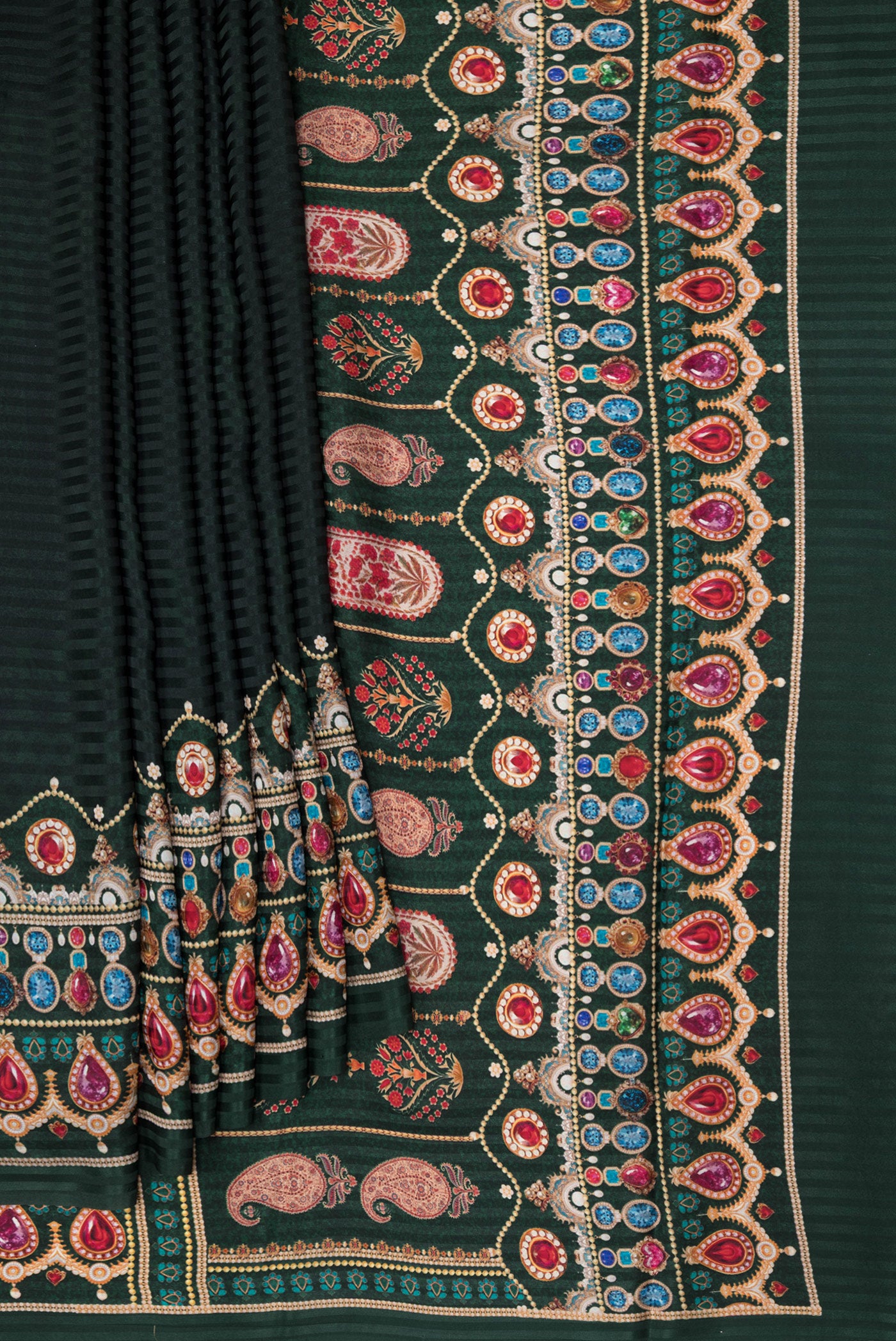 Pleats and pallu of Bottle Green Dual Tone Mysore Crepe Saree with Printed design on the body and Printed Border. 