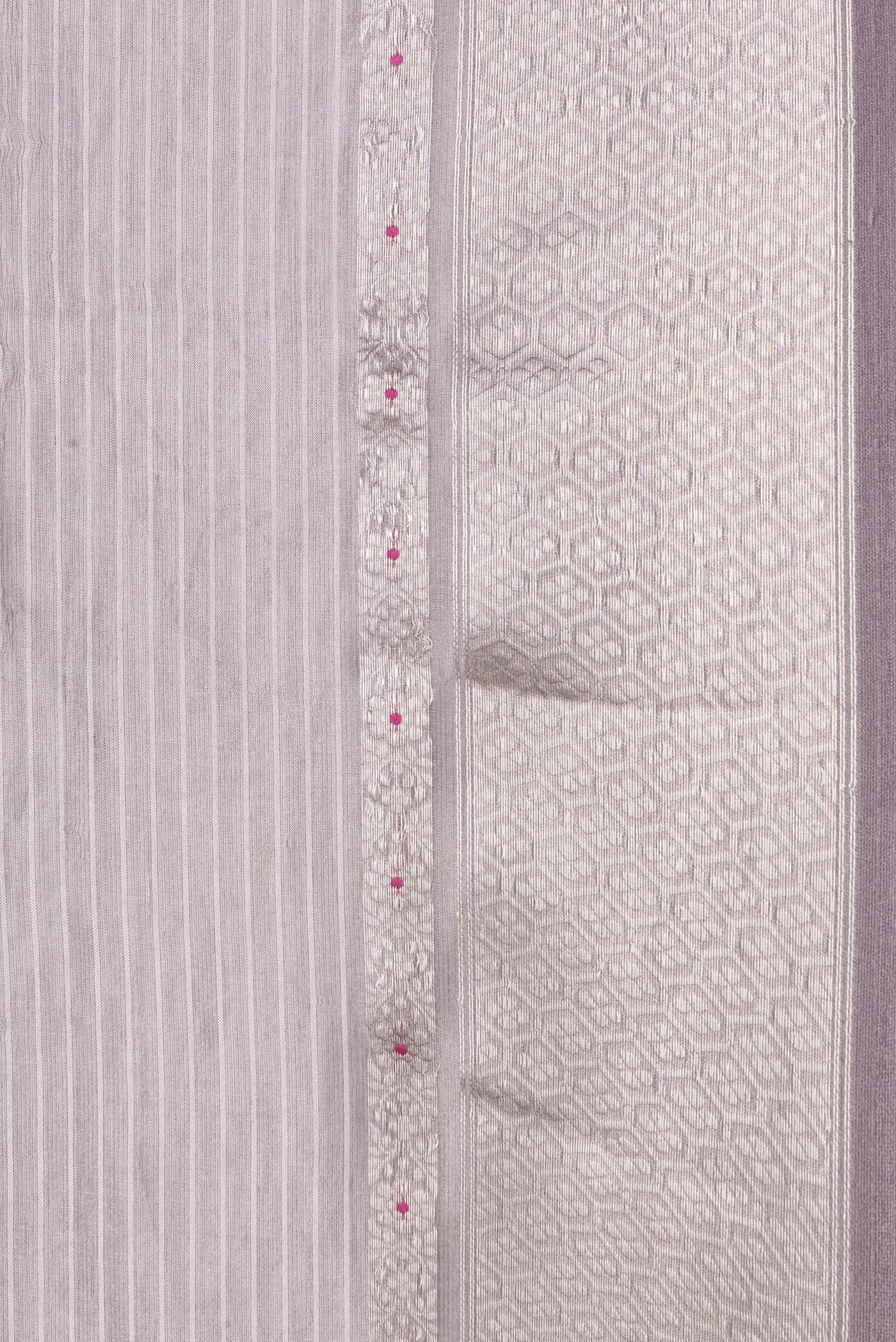 Border image of Purple Dual Tone Organza Silk Saree with Zari Brocade on the body and Zari Border. 