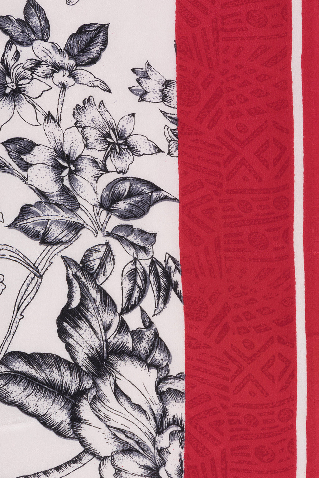 Border image of Off White Dual Tone Crepe Saree with Printed design on the body and Printed Border. 