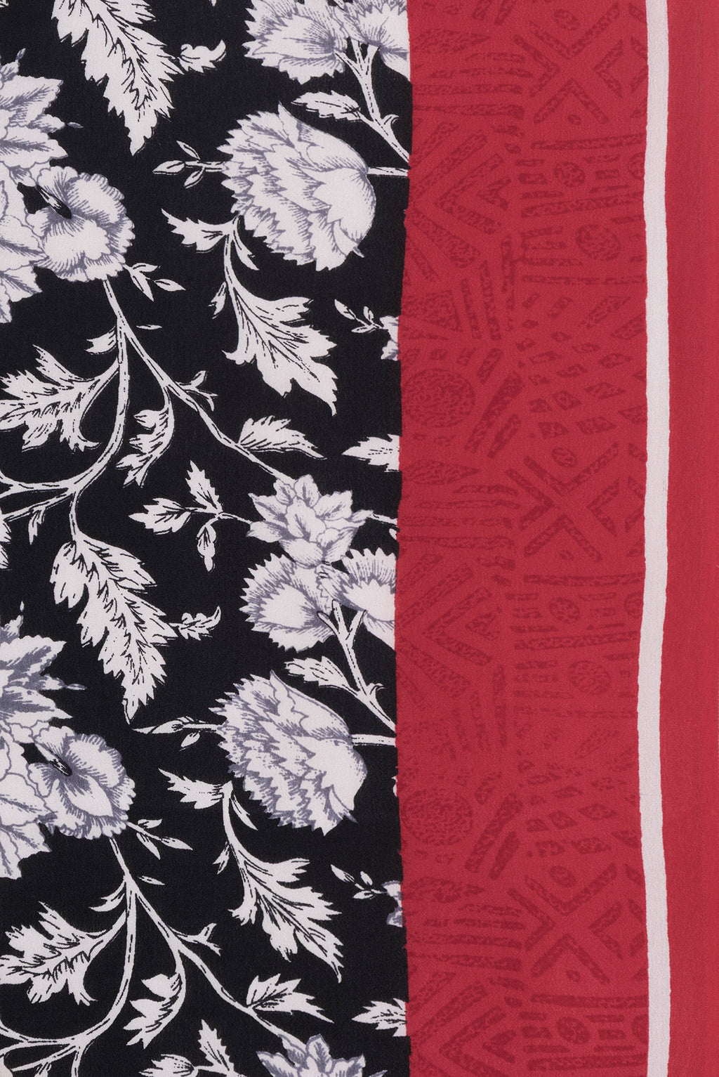 Border image of Black Dual Tone Crepe Saree with Printed design on the body and Printed Border. 