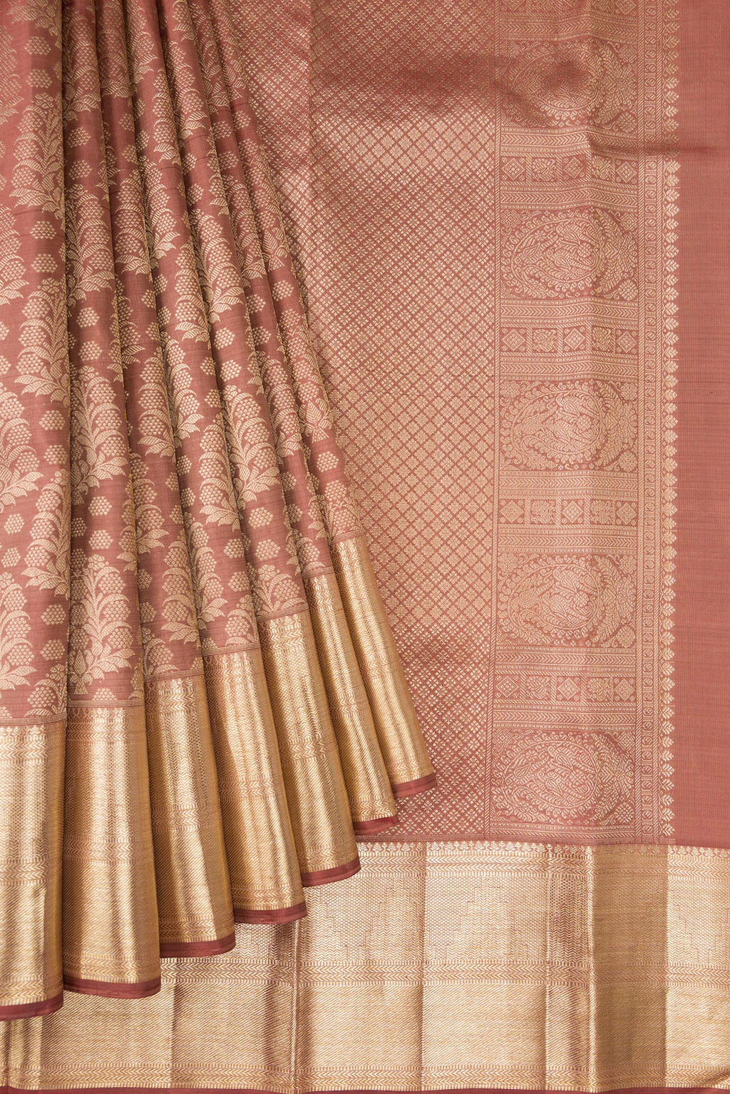 Pleats and pallu of Rose Gold Dual Tone Kanchipuram Silk Saree with Zari Brocade on the body and Zari Border. 