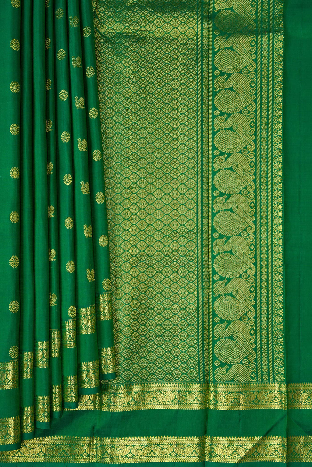 Pleats and pallu of Green Kanjivaram Silk Saree with Zari Butta on the body and Zari Border. 