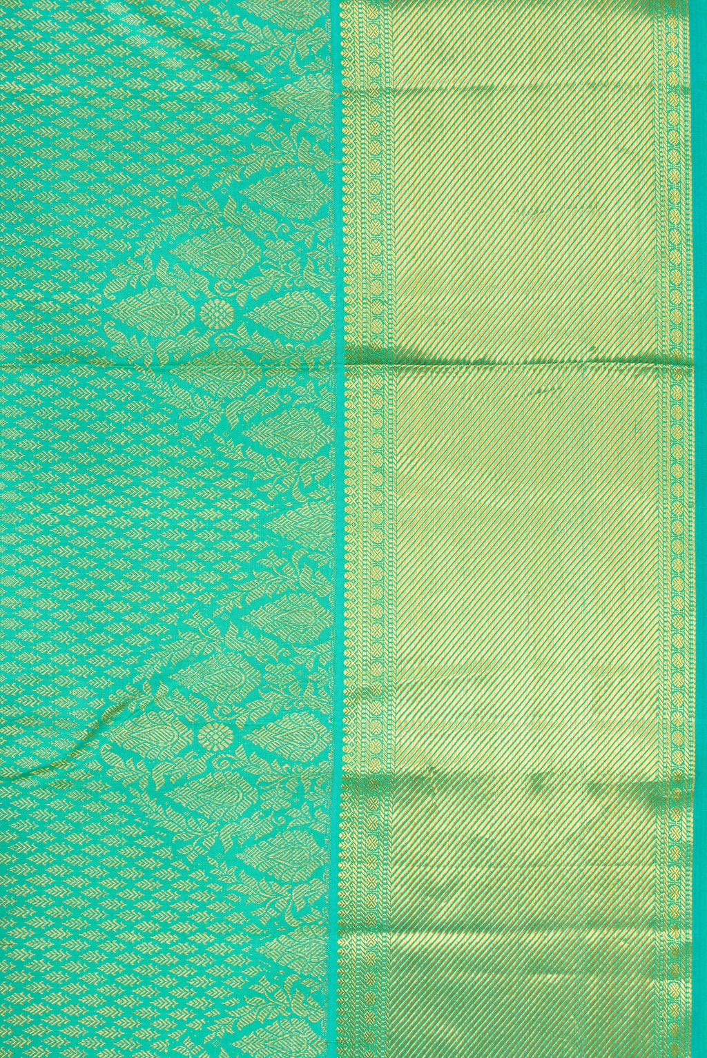 Border image of Sea Green Dual Tone Kanjivaram Silk Saree with Zari Brocade on the body and Zari Border. 