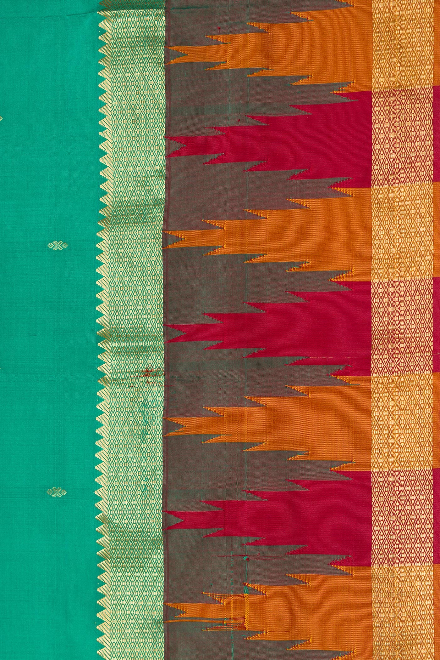 Border image of Green Dual Tone Kanchipuram Silk Saree with Zari Butta on the body and Zari Border. 