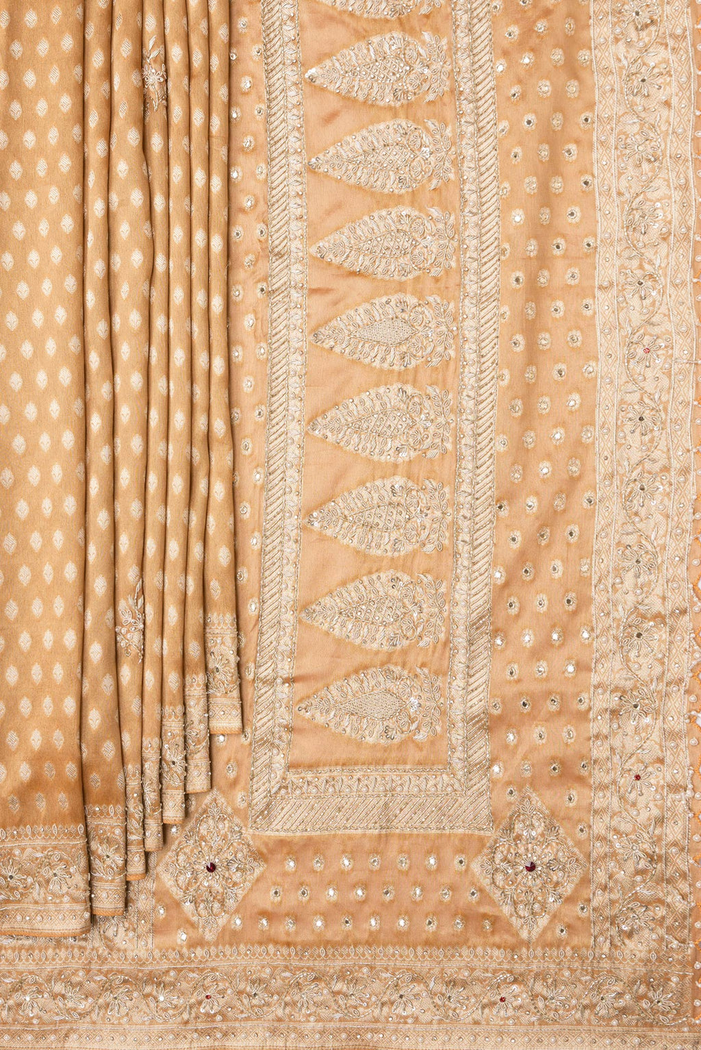 Pleats and pallu of Brick Orange Dual Tone Mysore Georgette Saree with Embroidery on the body and Embroidery Border. 