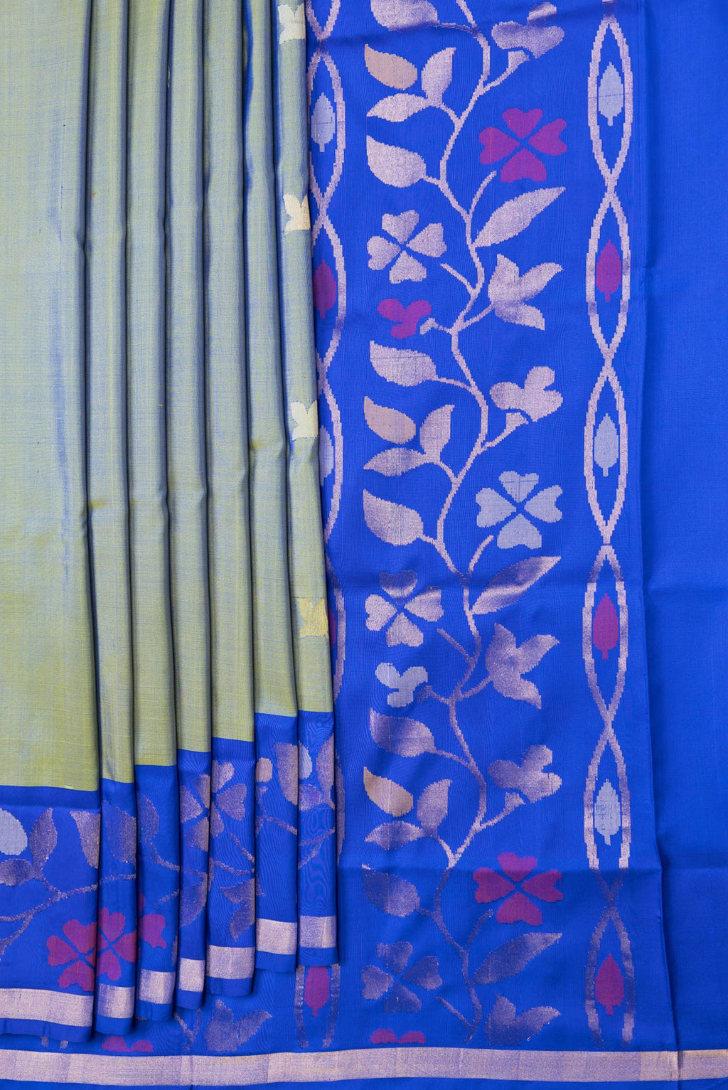 Pleats and pallu of Mehandi Green Dual Tone Uppada Silk Saree with Zari And Thread Butta on the body and Fancy Border. 