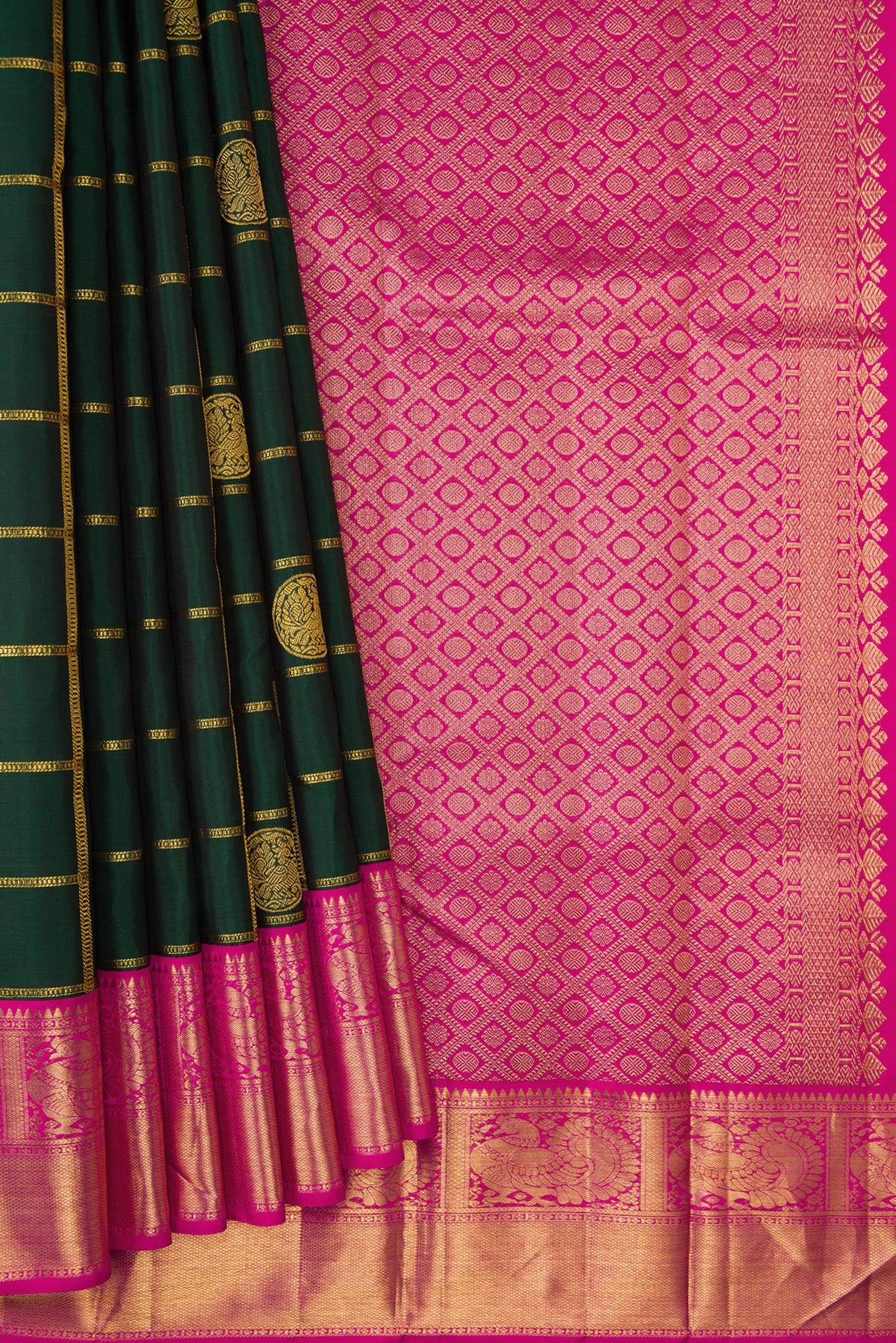 Pleats and pallu of Pure Silk Pure Zari Bottle Green Dual Tone Kanjivaram Saree with Checked design on the body and Zari Border. 