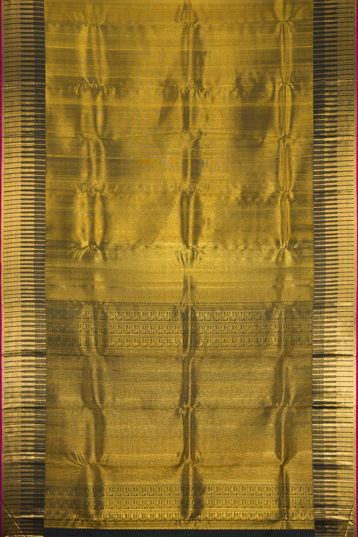 Flat view of Bottle Green Dual Tone Kanchipuram Silk Saree with Zari Brocade on the body and Fancy Border. 