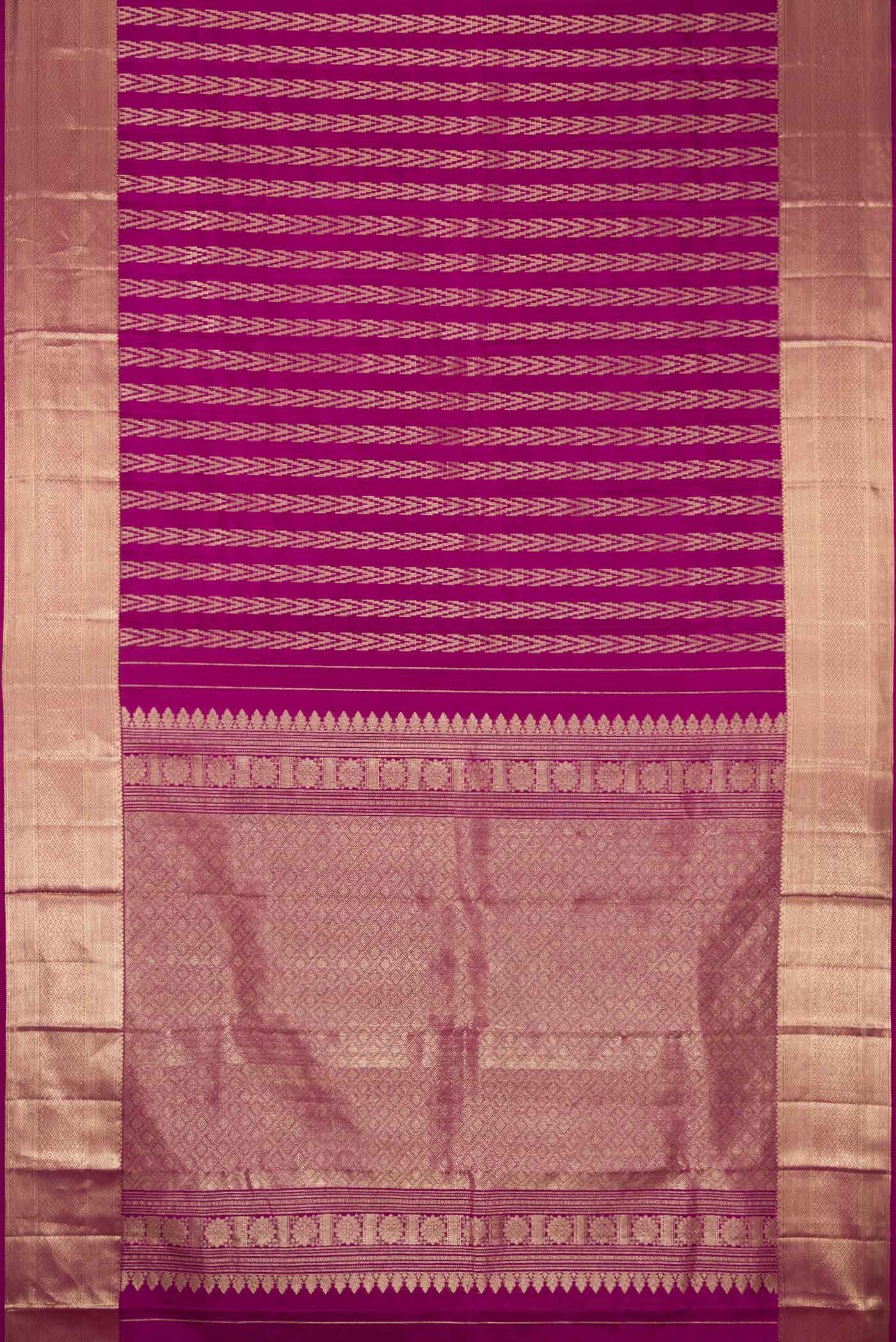 Flat view of Magenta Dual Tone Kanjivaram Silk Saree with Zari Brocade on the body and Zari Border. 