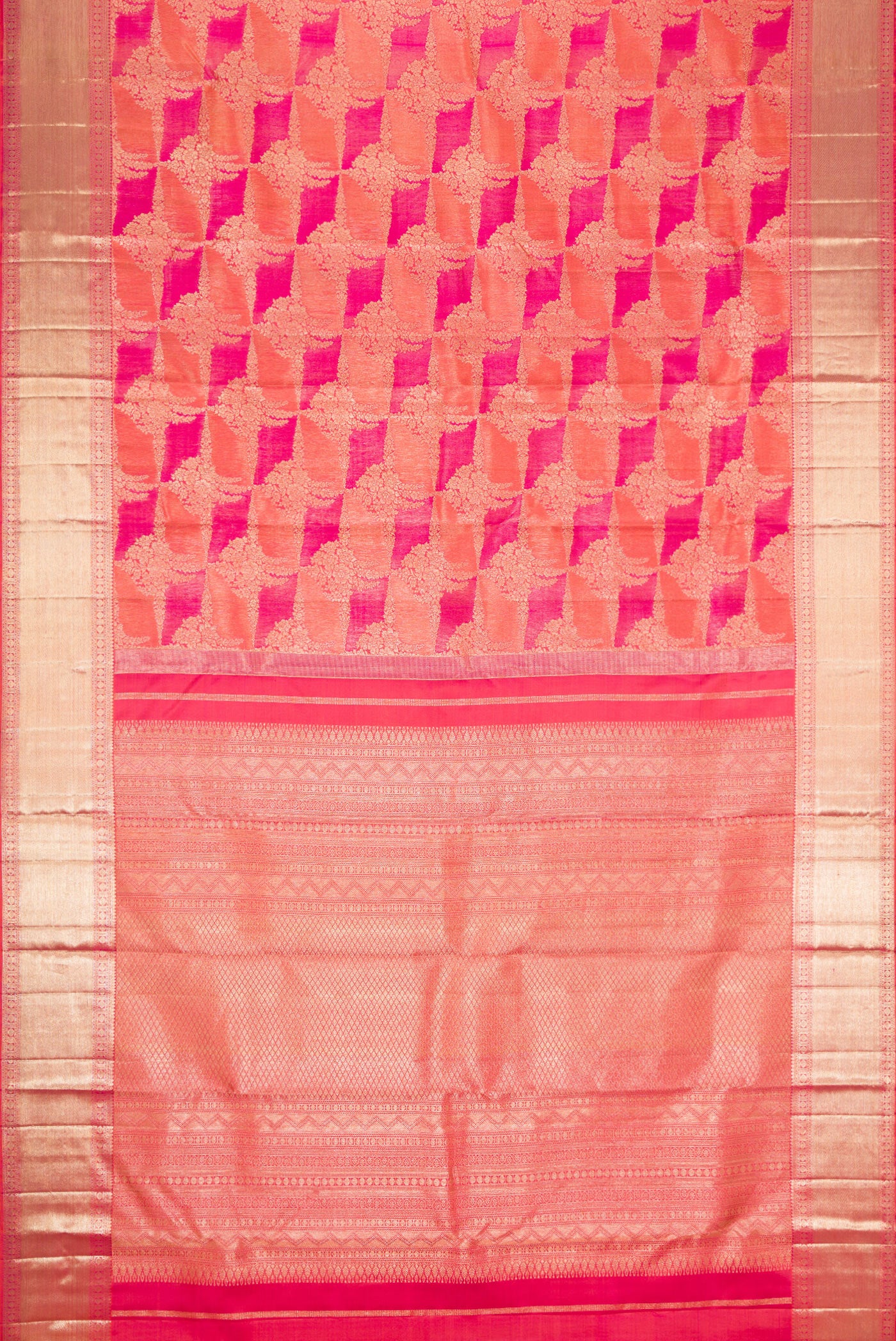 Flat view of Pink Dual Tone Kanjivaram Silk Saree with Zari Brocade on the body and Zari Border. 