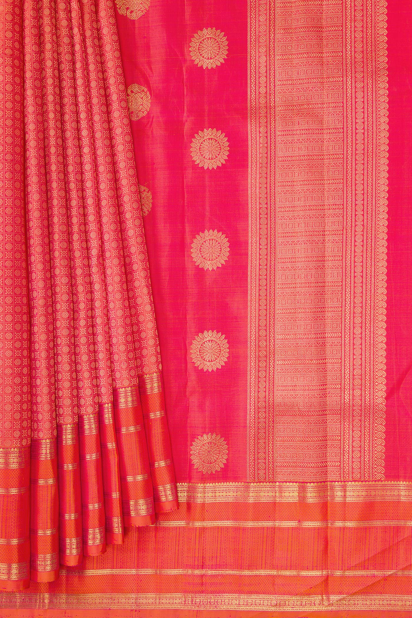 Pleats and pallu of Pure Silk Pure Zari Coral Dual Tone Kanjivaram Saree with Jacquard design on the body and Zari Border. 