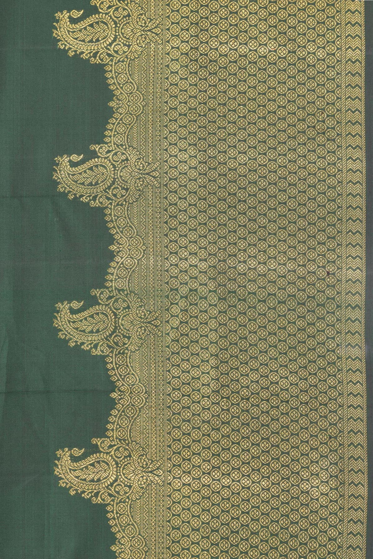 Border image of Pure Silk Bottle Green Dual Tone Kanjivaram Saree with Zari Butta on the body and Fancy Border. 