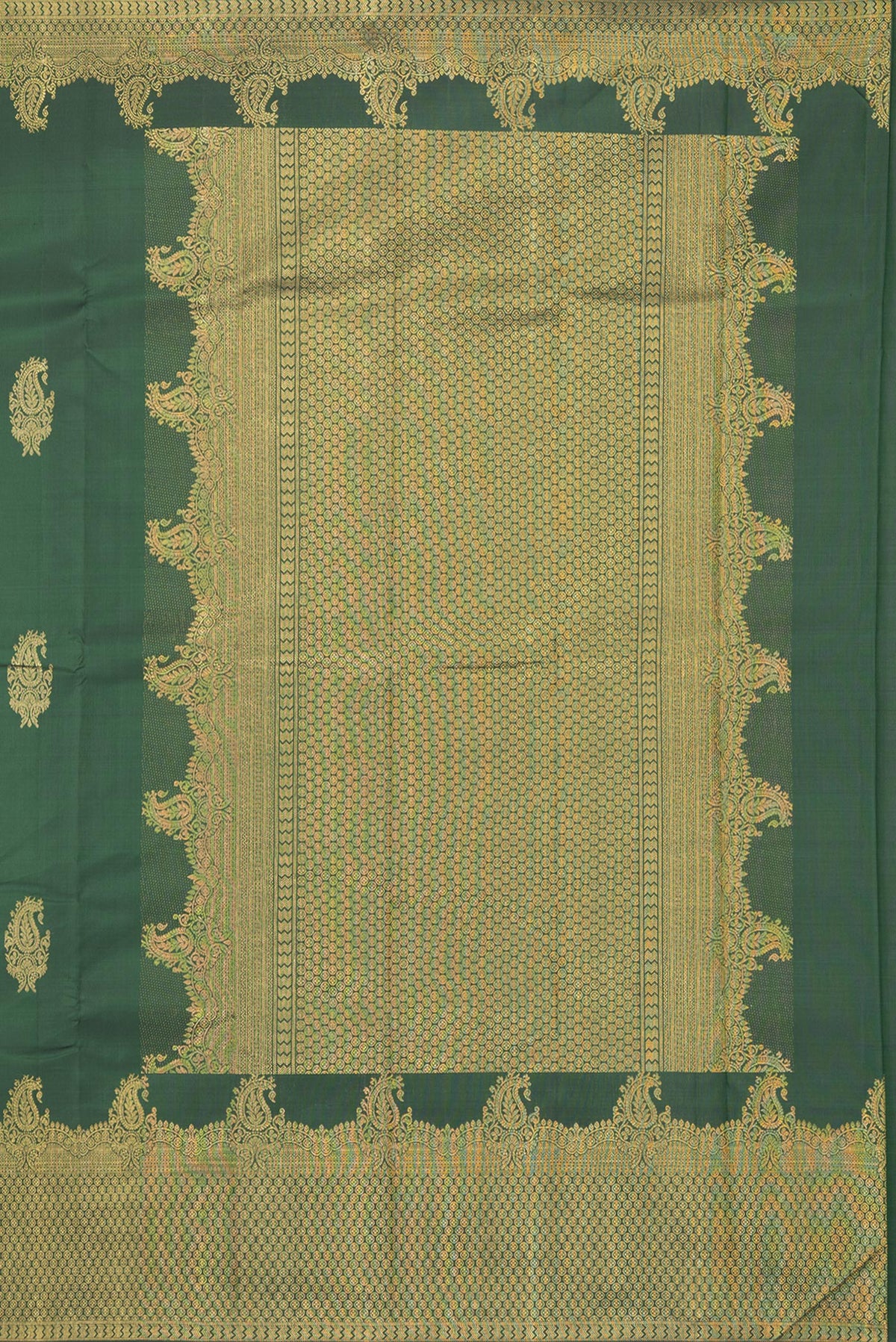 Close up image of the pallu of Pure Silk Bottle Green Dual Tone Kanjivaram Saree with Zari Butta on the body and Fancy Border. 