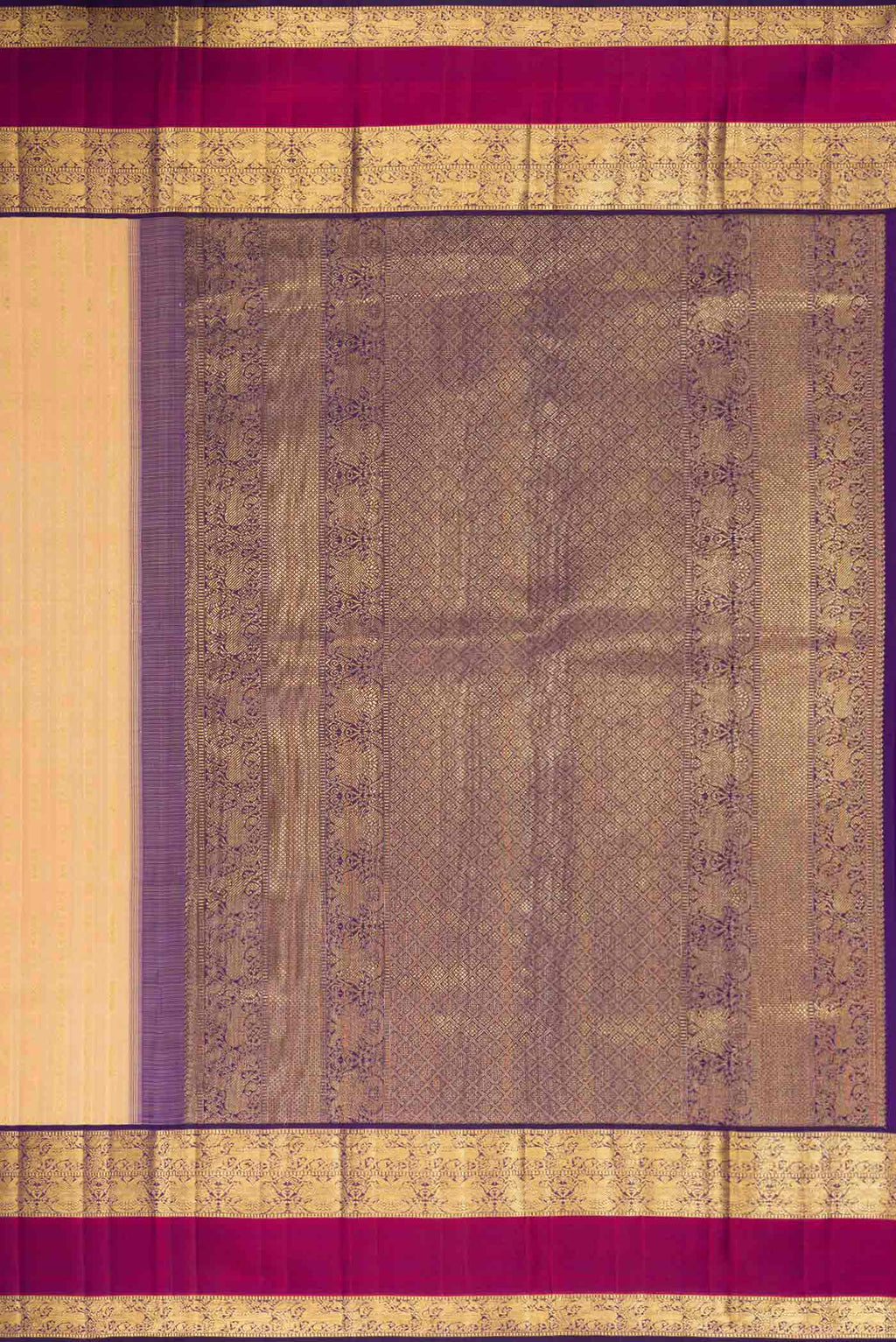 Close up image of the pallu of Sandal Dual Tone Kanchipuram Silk Saree with Zari Brocade on the body and Zari And Thread Border. 