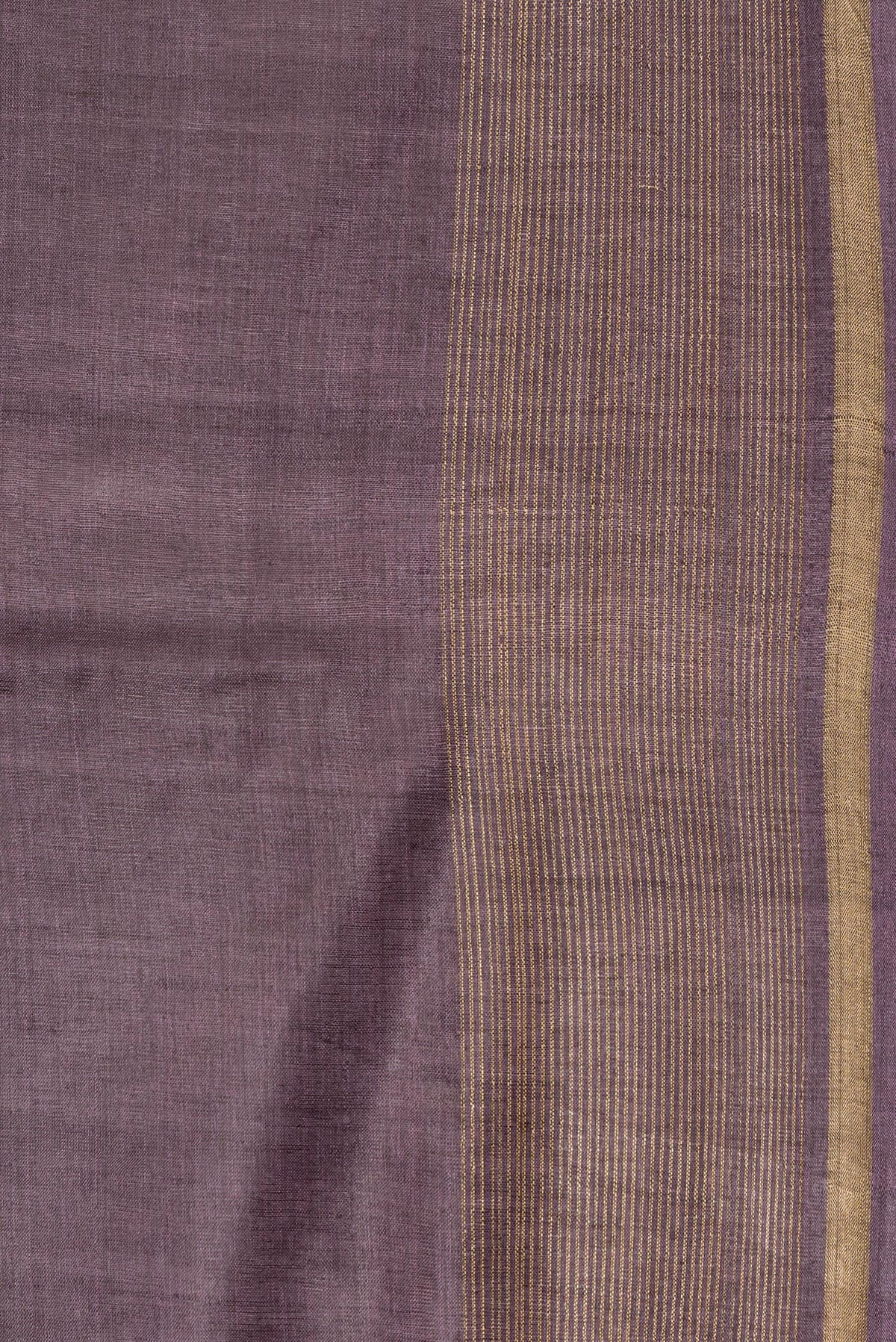 Border image of Pure Silk Purple Dual Tone Tussar Saree with Zari Butta on the body and Zari Border. 