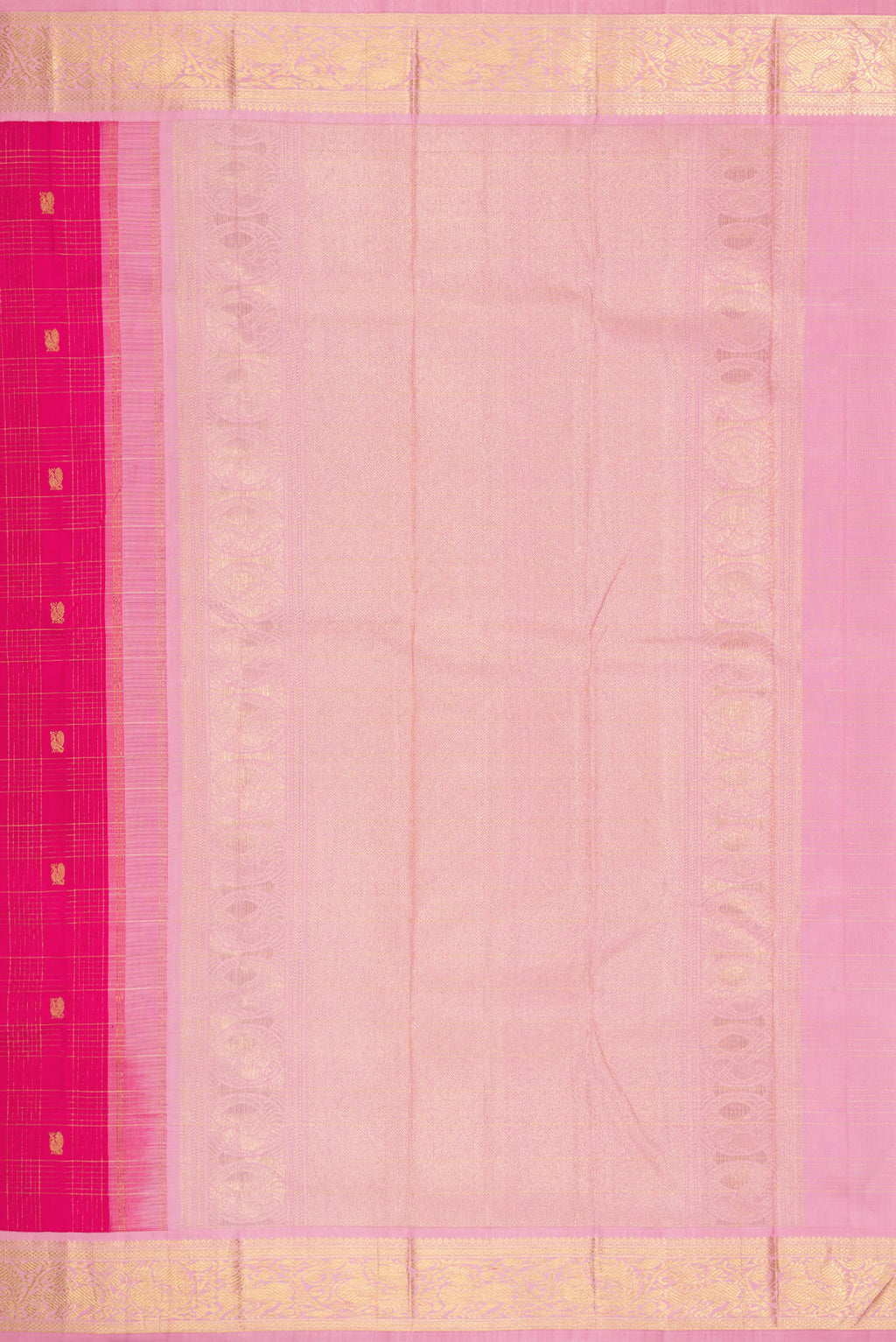 Close up image of the pallu of Dark Pink Dual Tone Kanchipuram Silk Saree with Zari Butta on the body and Zari Border. 